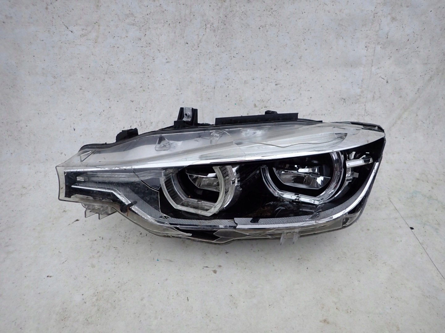 BMW 3 F30 F31 LIFT 15- light left ADAPTIVE LED