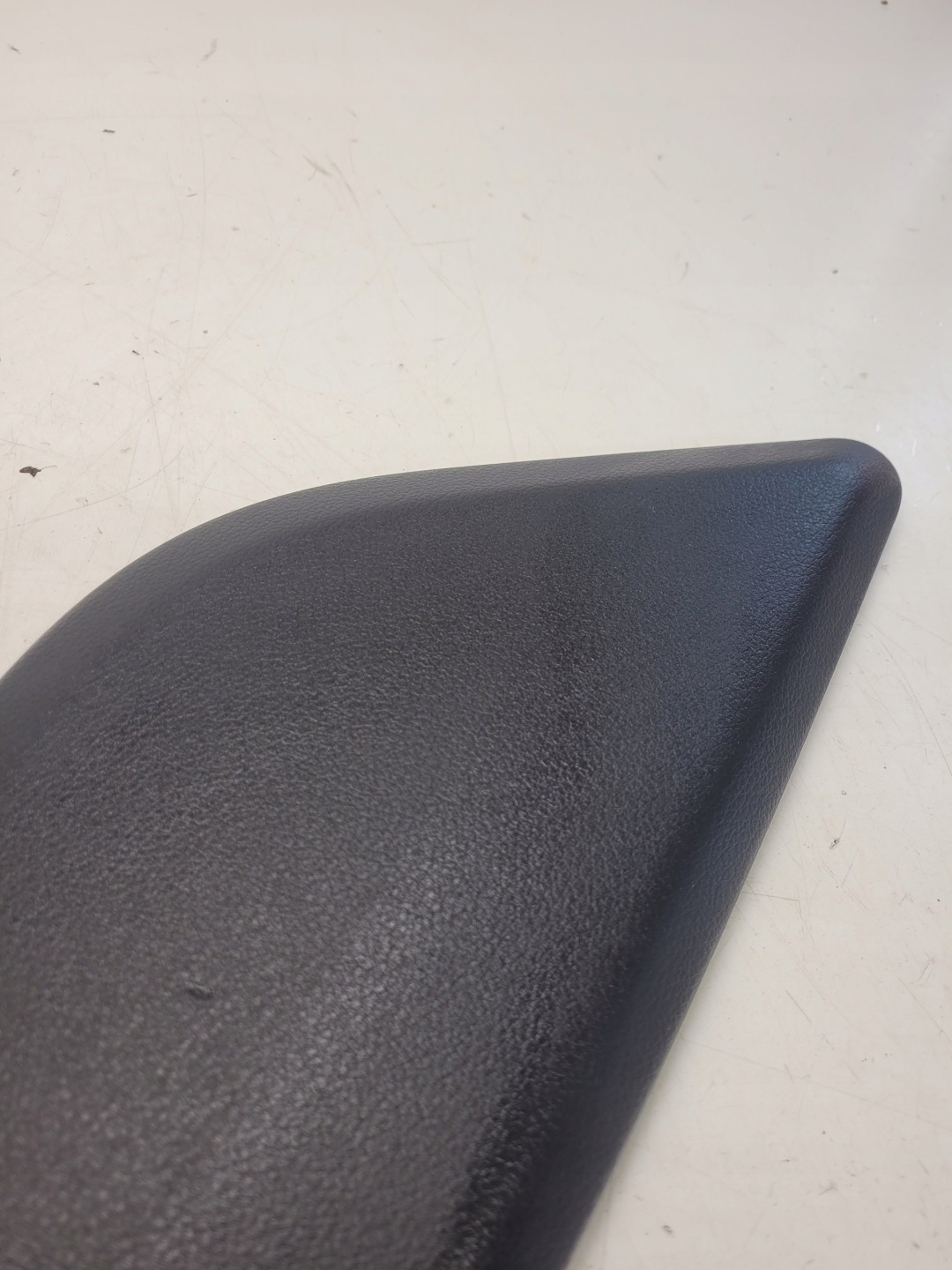 cover spoiler TUNELU left AUDI A6 C7 4G0863305A