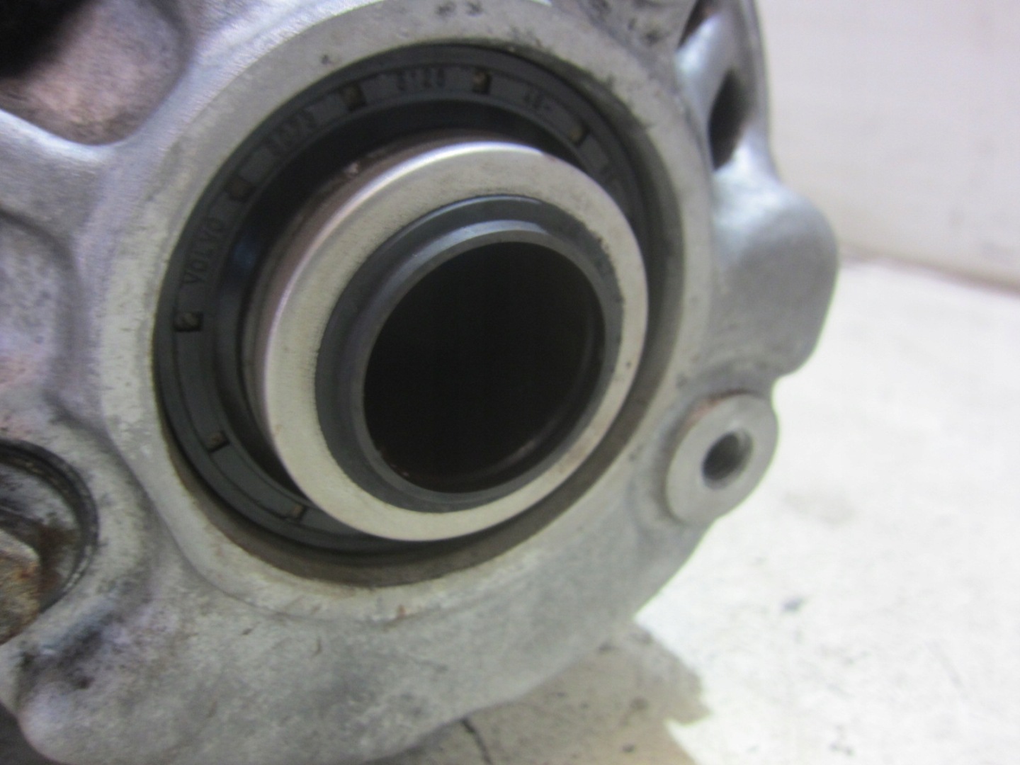 VOLVO XC90 II XC 90 2.0 T6 AWD REDUKTOR gearboxes diff differential front 31492030