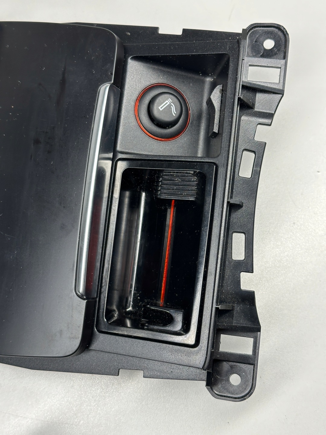AUDI A4 B8 A5 8T passenger compartment ashtray adapter 12V 8K0857951C