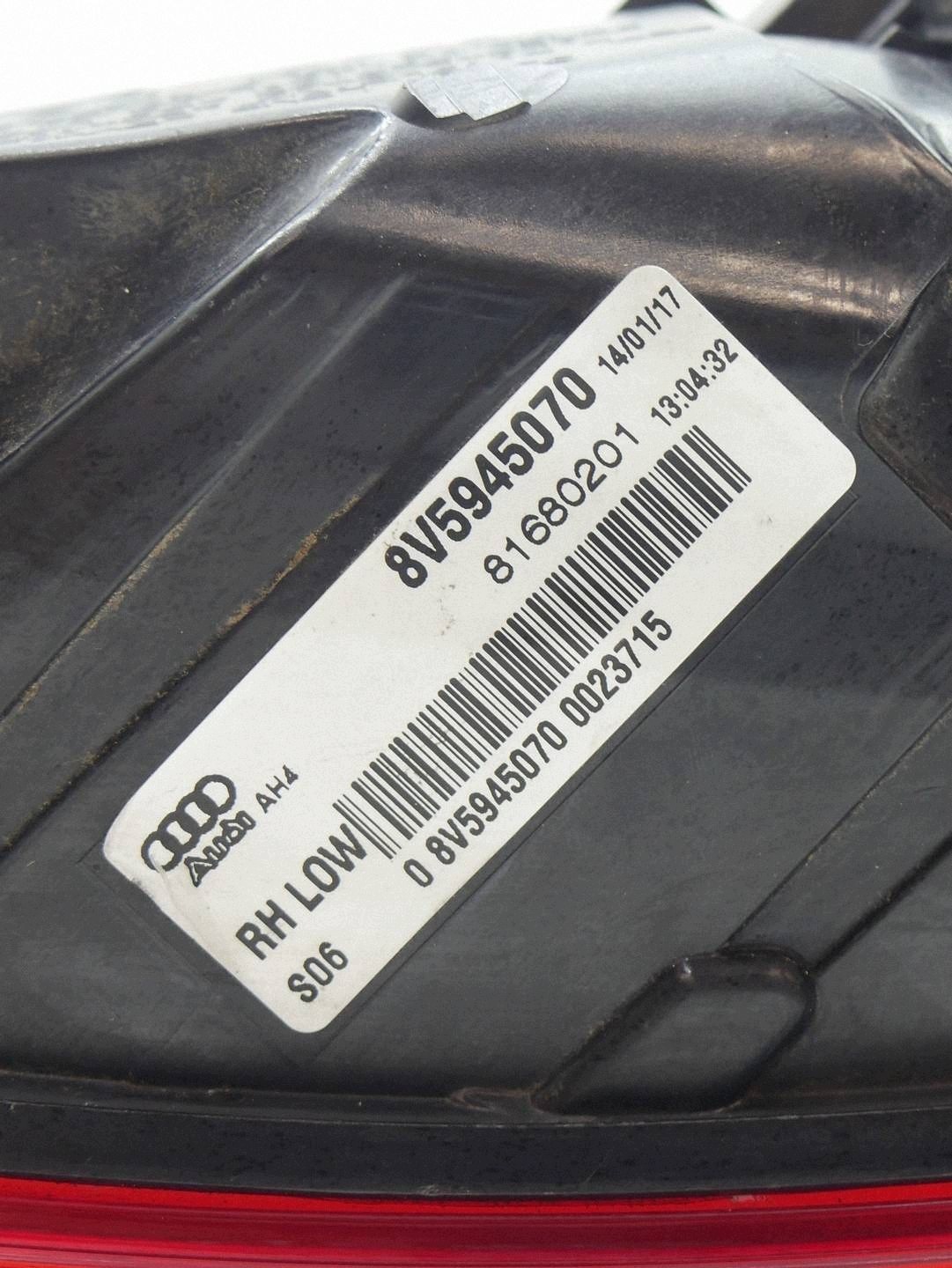 light right rear part rear 8V5945070 AUDI A3 8V sedan