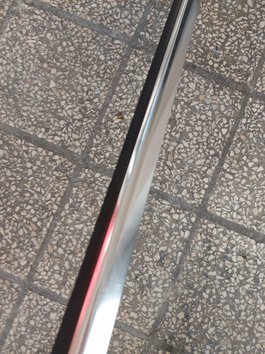 moulding CHROM Z door dust left front MERCEDES R W251 OE