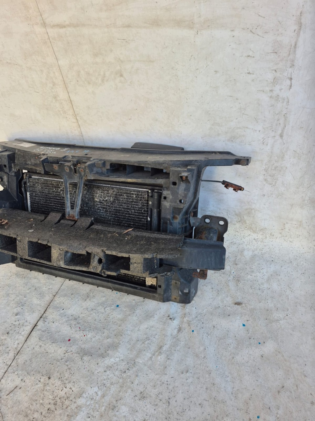 SKODA SUPERB II 3T0 2.0 TDI 08- support panel for radiators pillar iron radiator