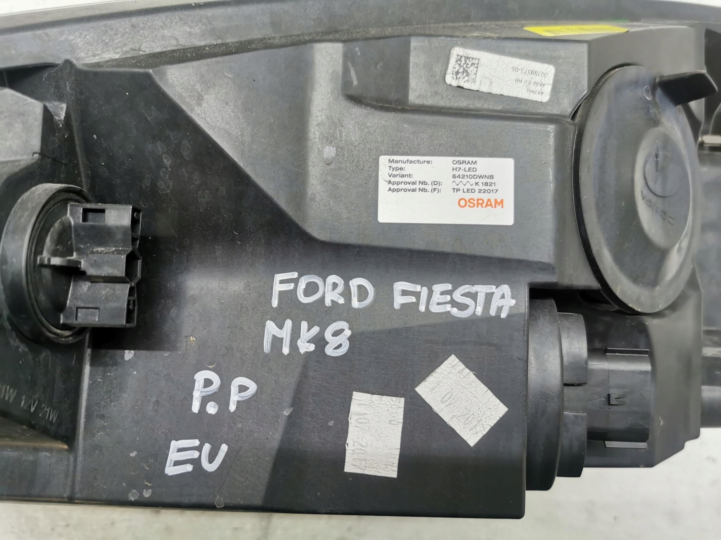 light right front FORD FIESTA MK7 17- EU H7 LED