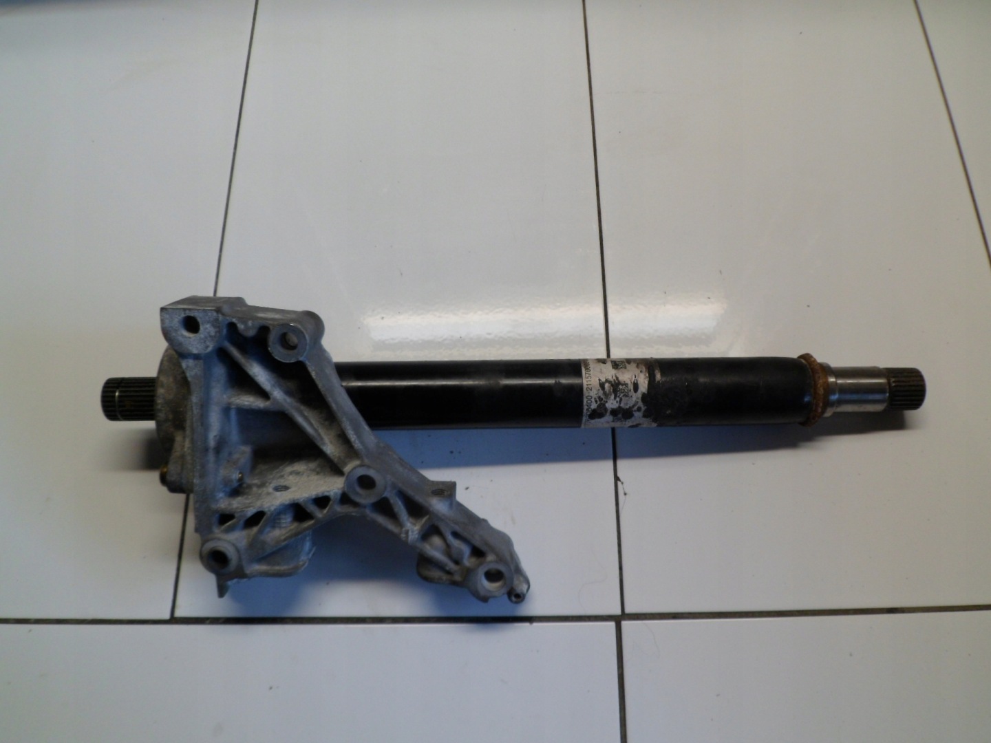 MERCEDES A W177 Support A2473600800 Demi axe A1773306400