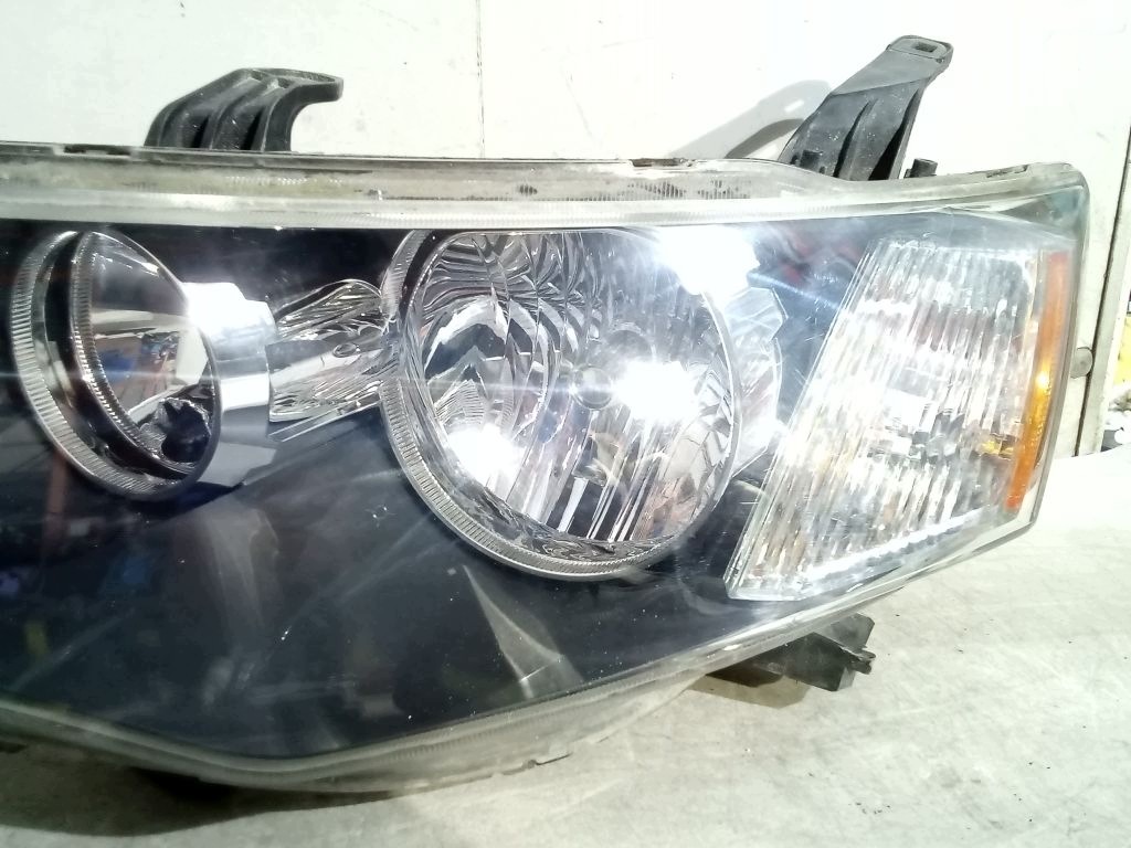 Mitsubishi Outlander II 2 light left front front DEPO