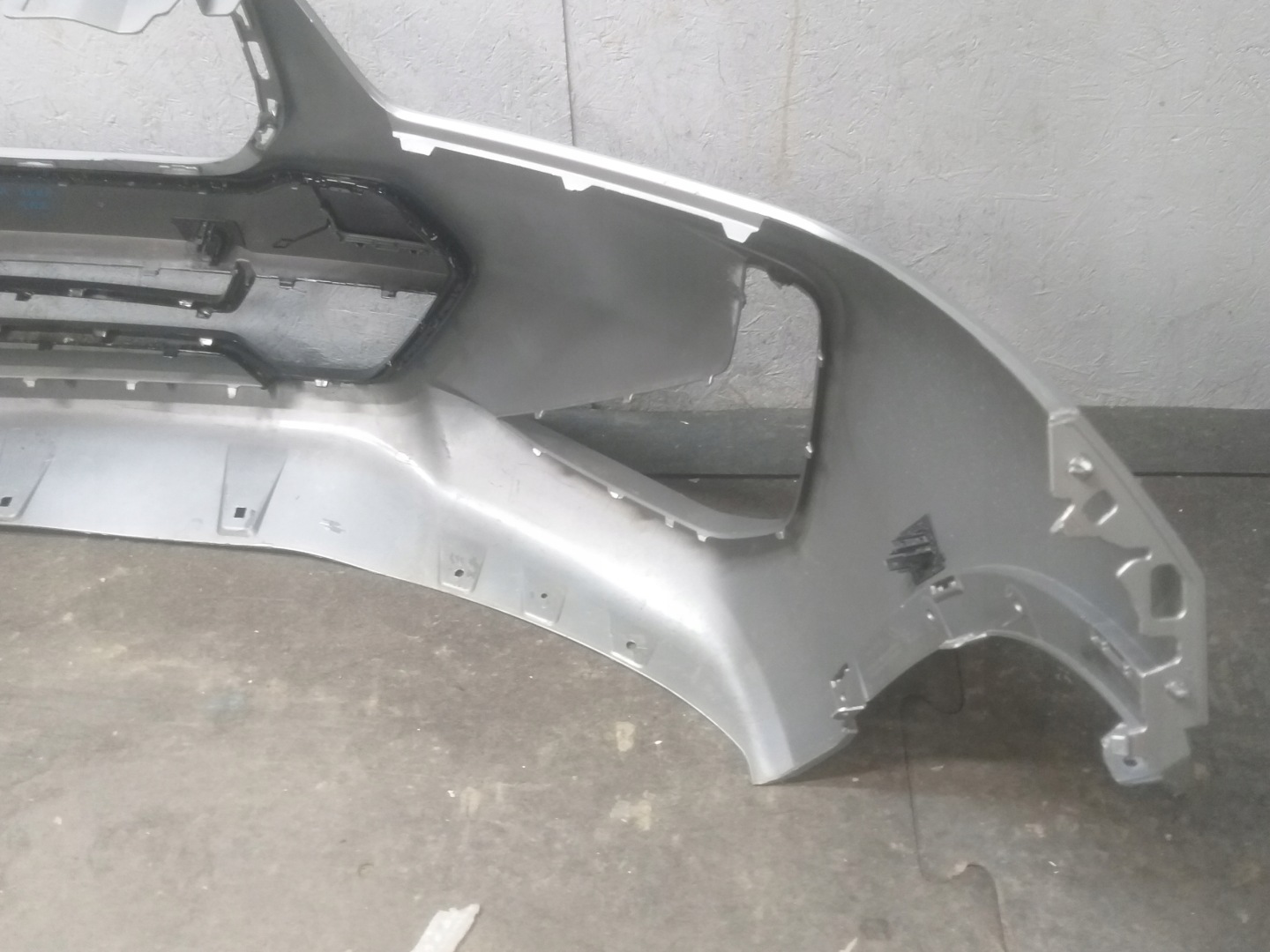 nárazník předek BMW X1 iX1 U11 M PAKIET