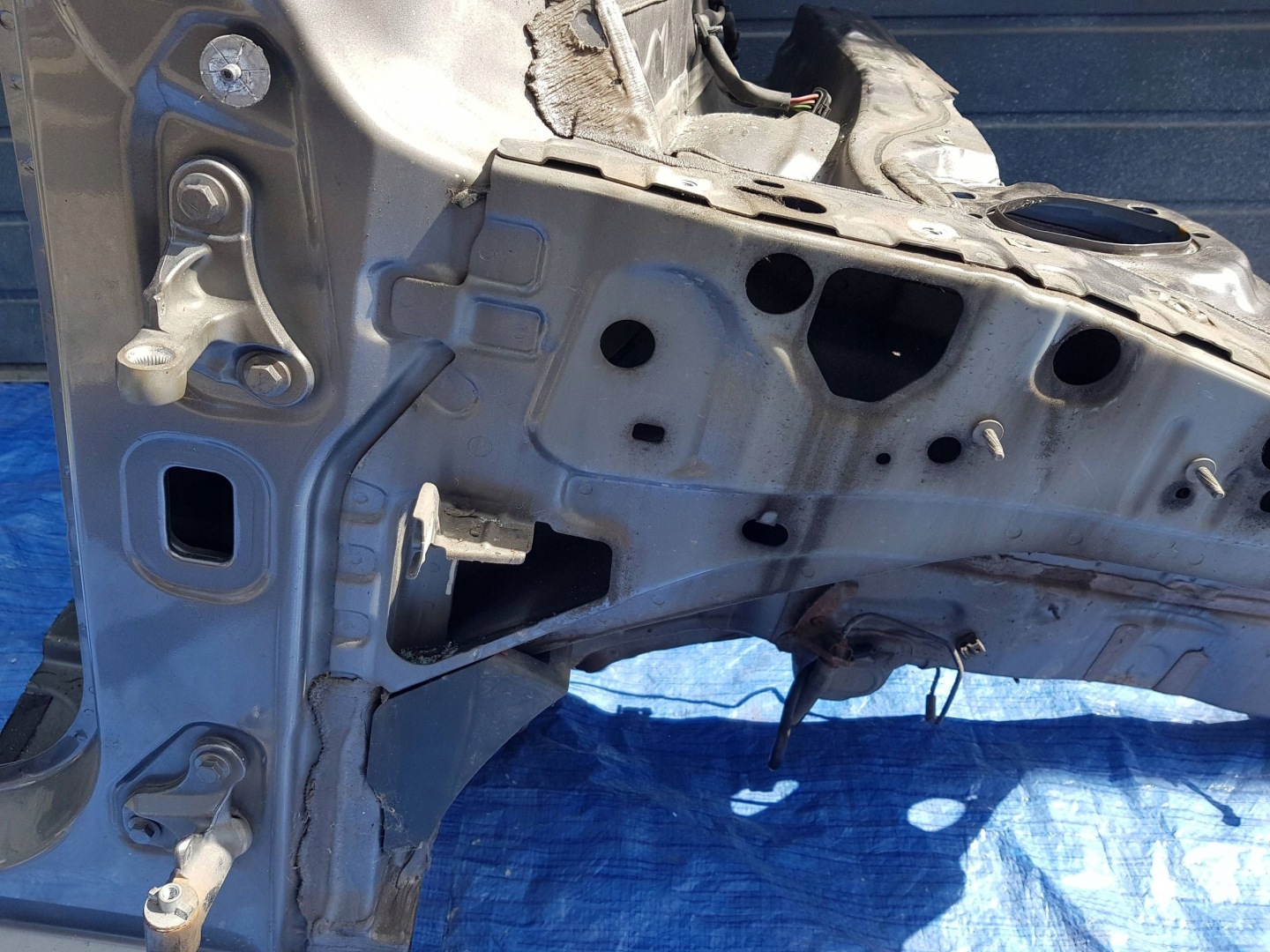 quarter placement front right Mercedes CLA W117 c787 787
