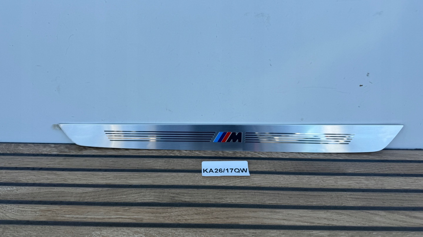 BMW E84 m-packet moulding cap of the threshold front NIKIEL LH/RH E84OE KA26/17QW