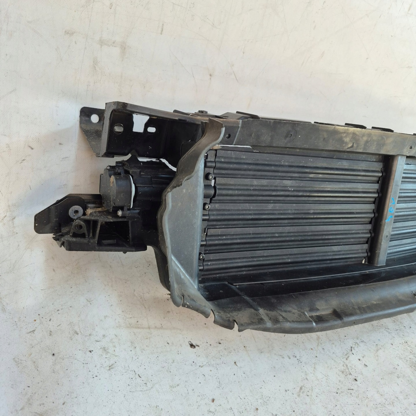 VOLVO XC60 II 17- steering wheel, intake air 31425365