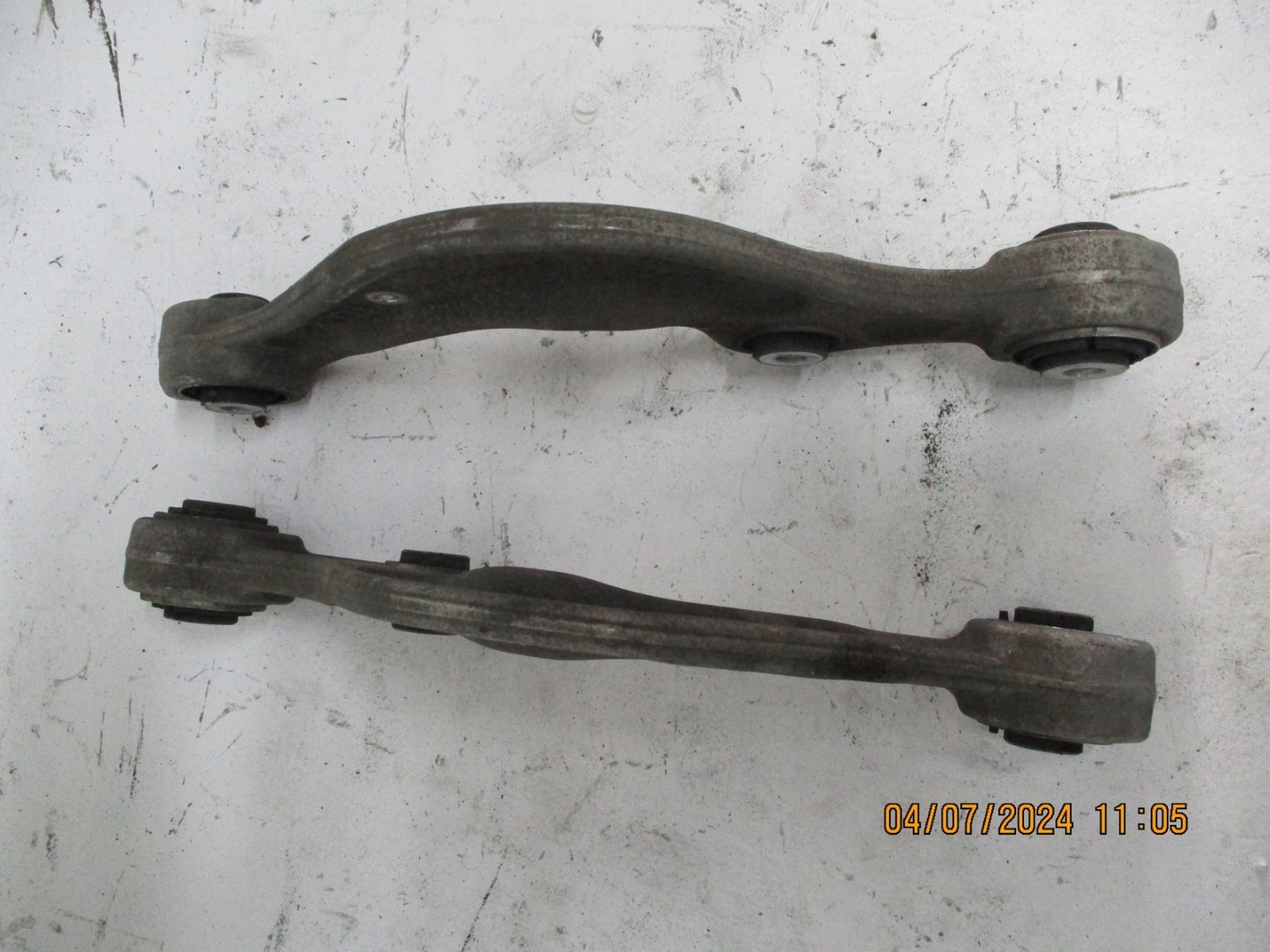 Querlenker Querlenker heck hinten AUDI Q7 4M0505361G rechts links