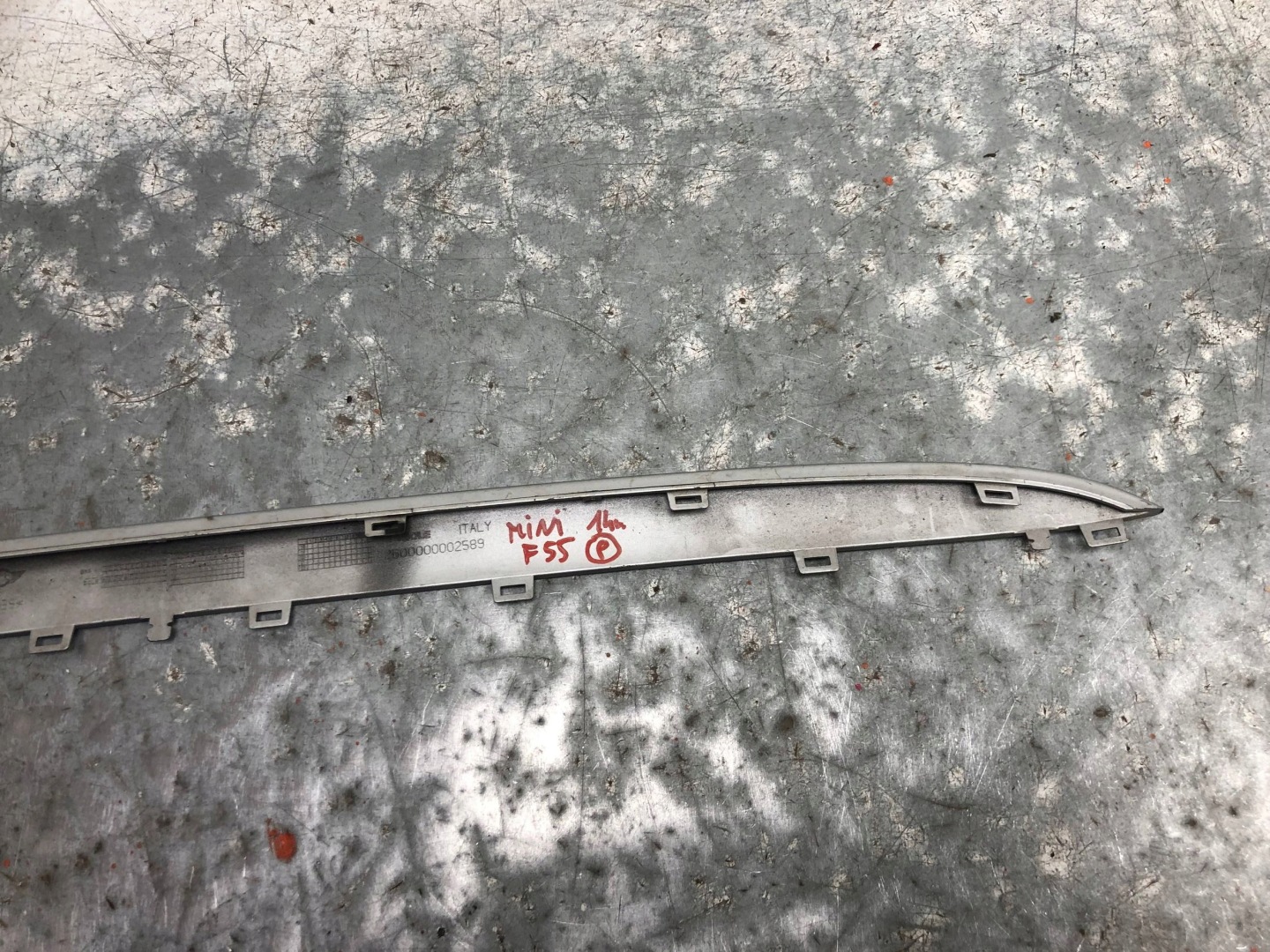 lišta GRILLA MINI F55 258918-10