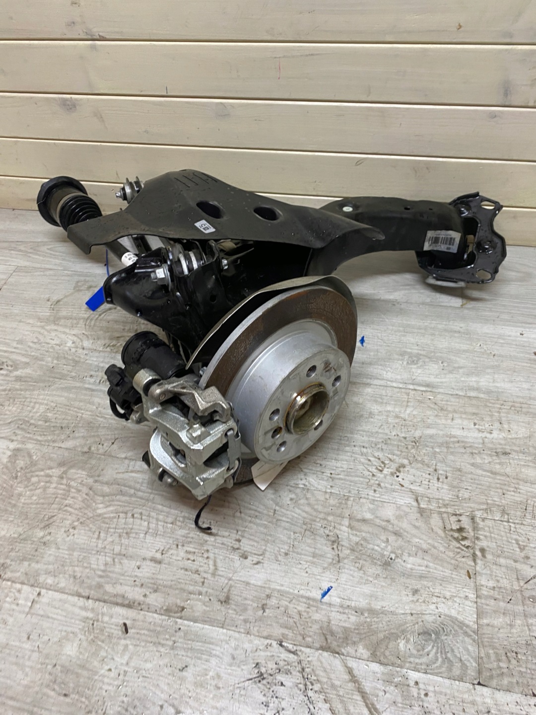 BMW 1 F40 swing arm semi-axis left rear part