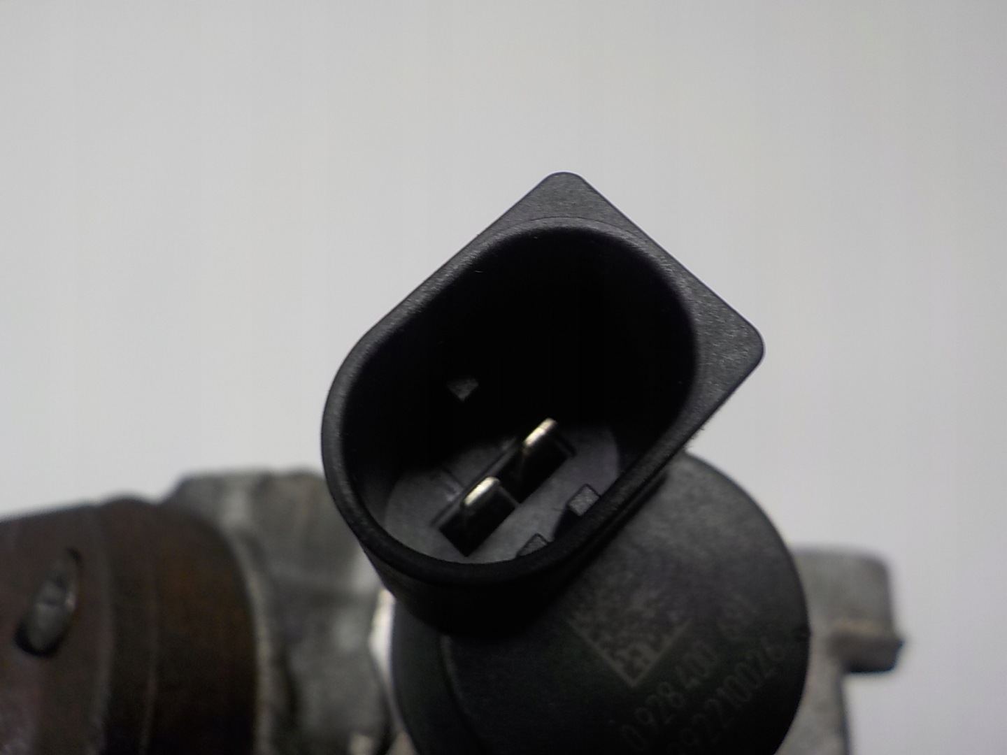 BMW 1 E87 3 E90 5 E60 2.0d N47 einspritzpumpe BOSCH sensor