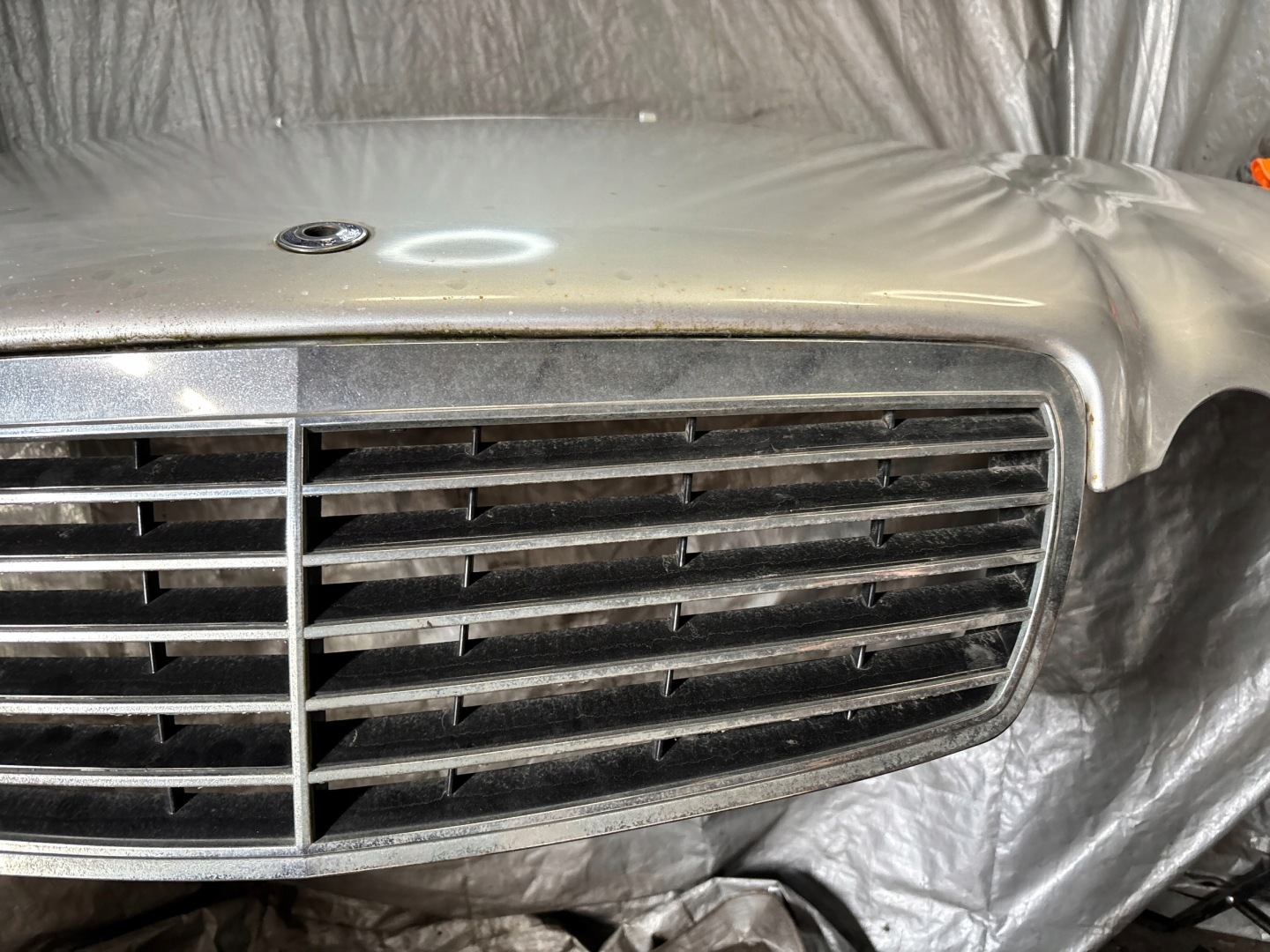 Cofano Mercedes W211 k: 744