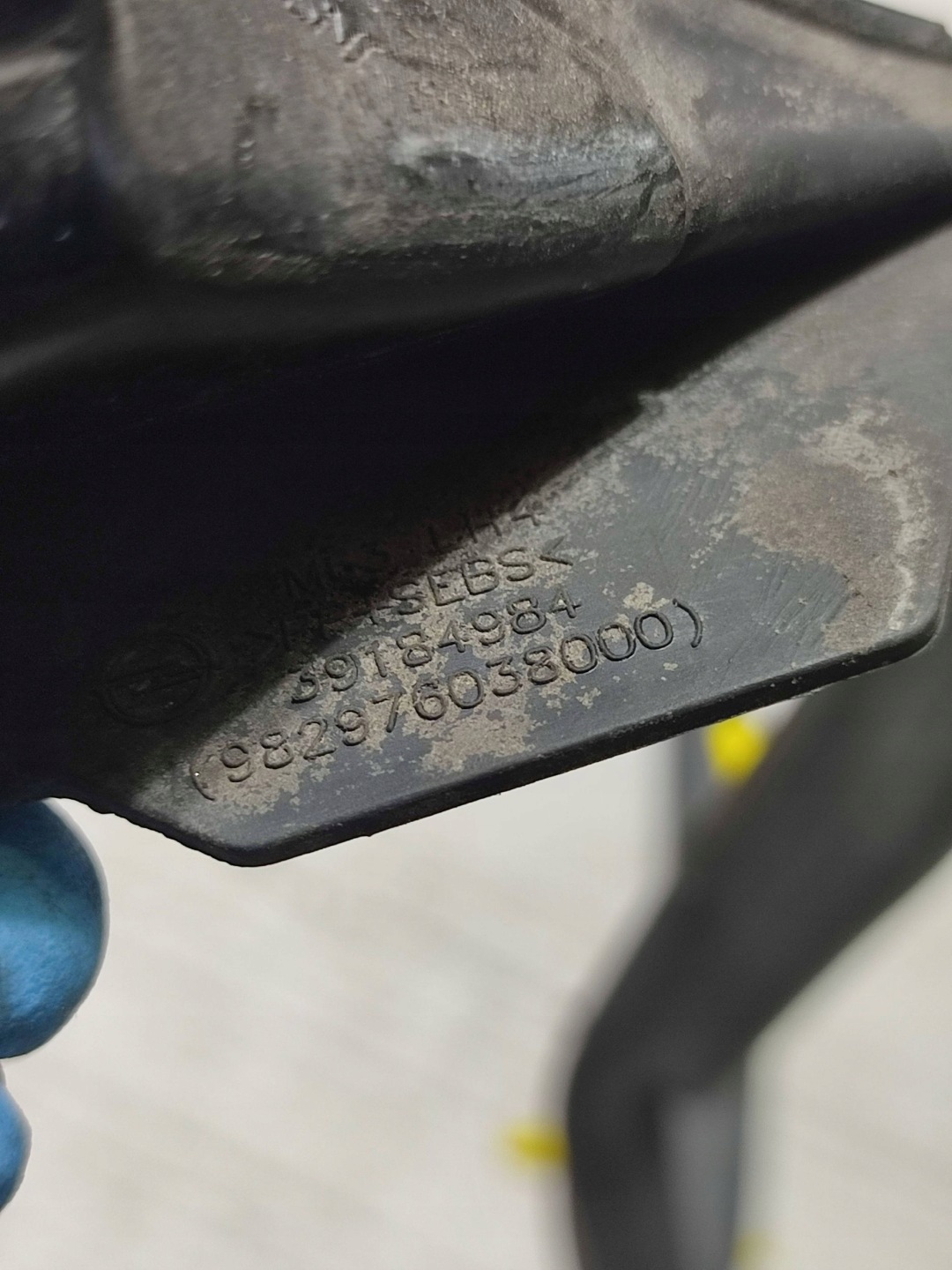 Opel Corsa F 2020 heck Seite links Dichtsatz Tür