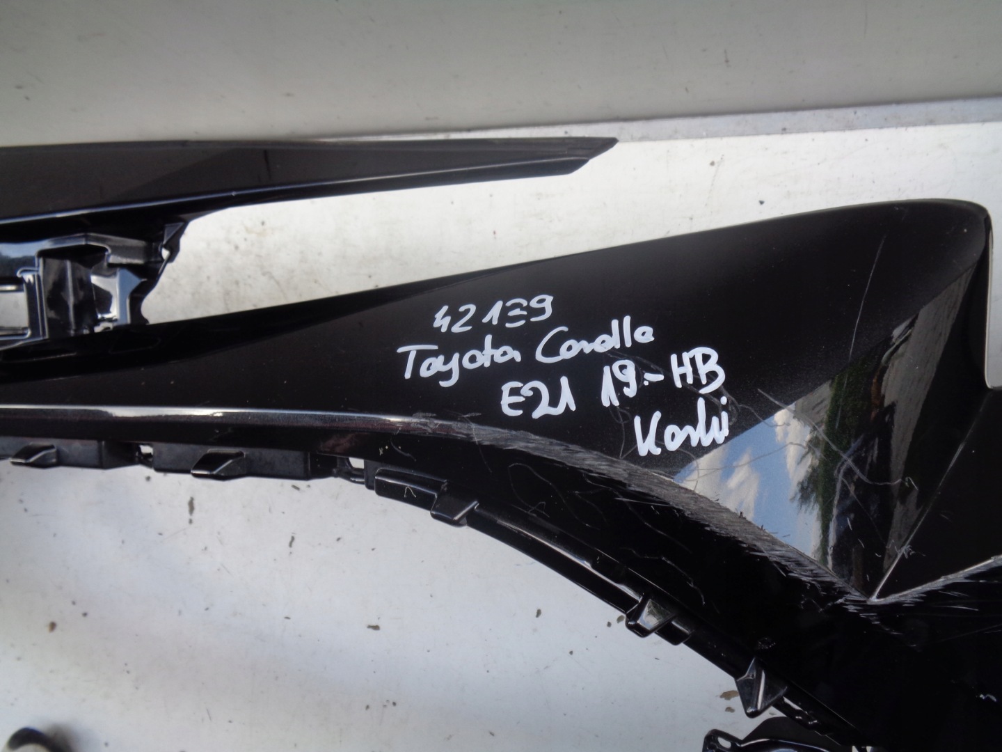 FRONTSTOSSSTANGE TOYOTA COROLLA E21 19- HB KOMBI NR 42139