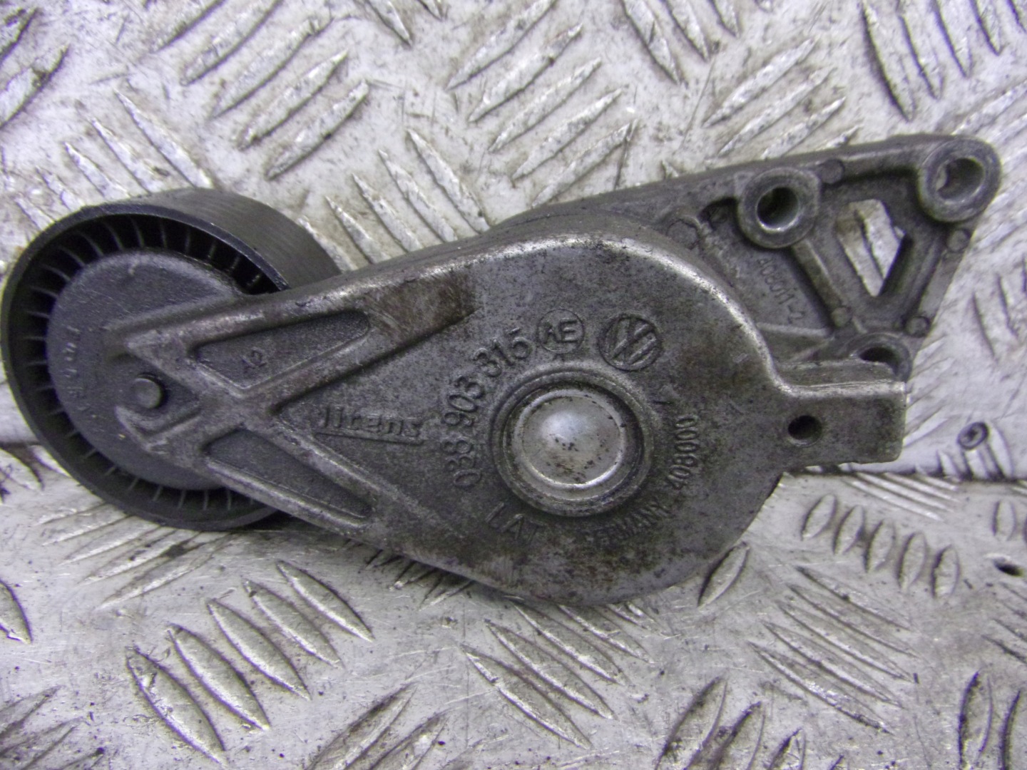 Riemenspanner Spannelement VOLKSWAGEN GOLF 4
