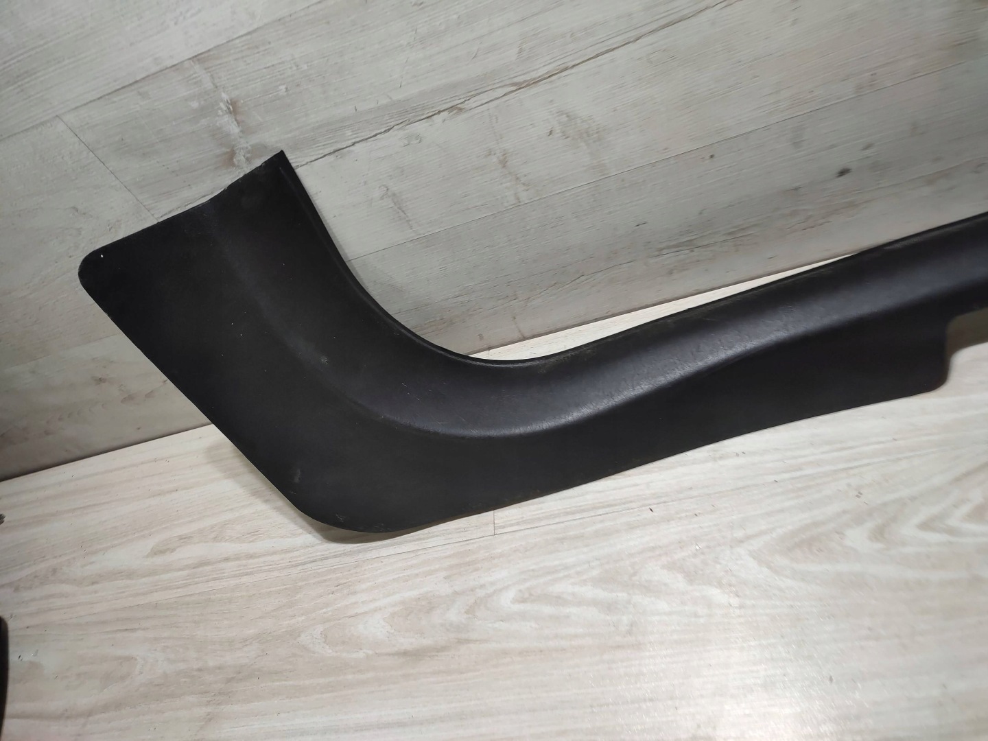 Fiat Tipo 2018 front side right moulding threshold