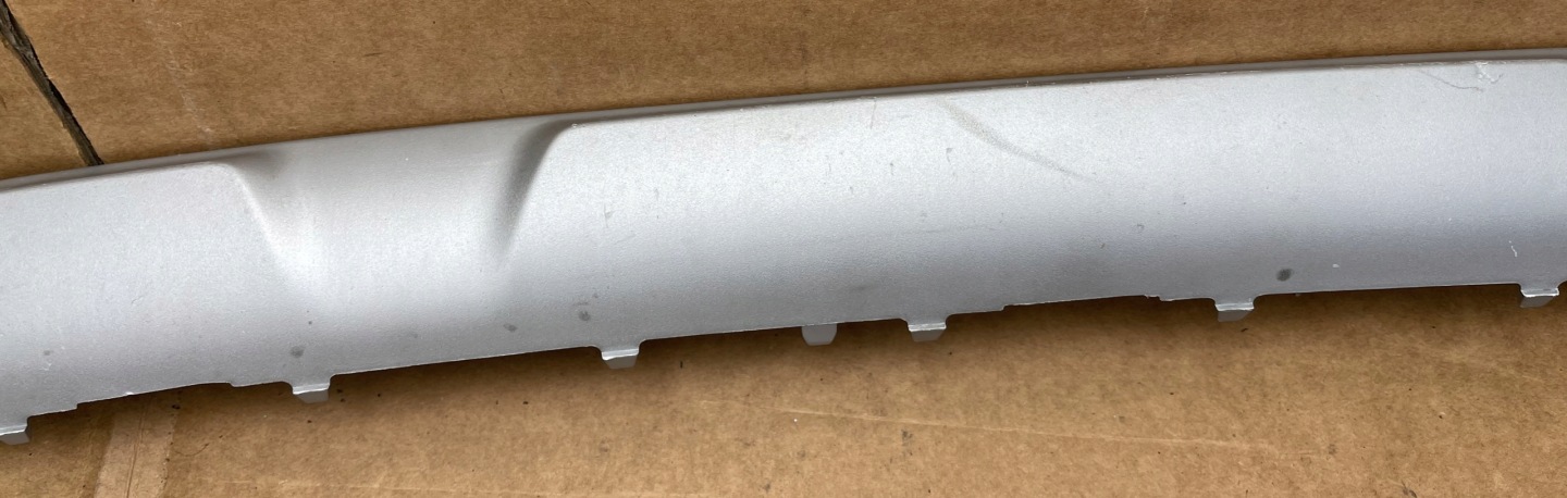 BMW X1 U11 X-LINE doplněk SPOILER nárazníku předek 5A0DB81