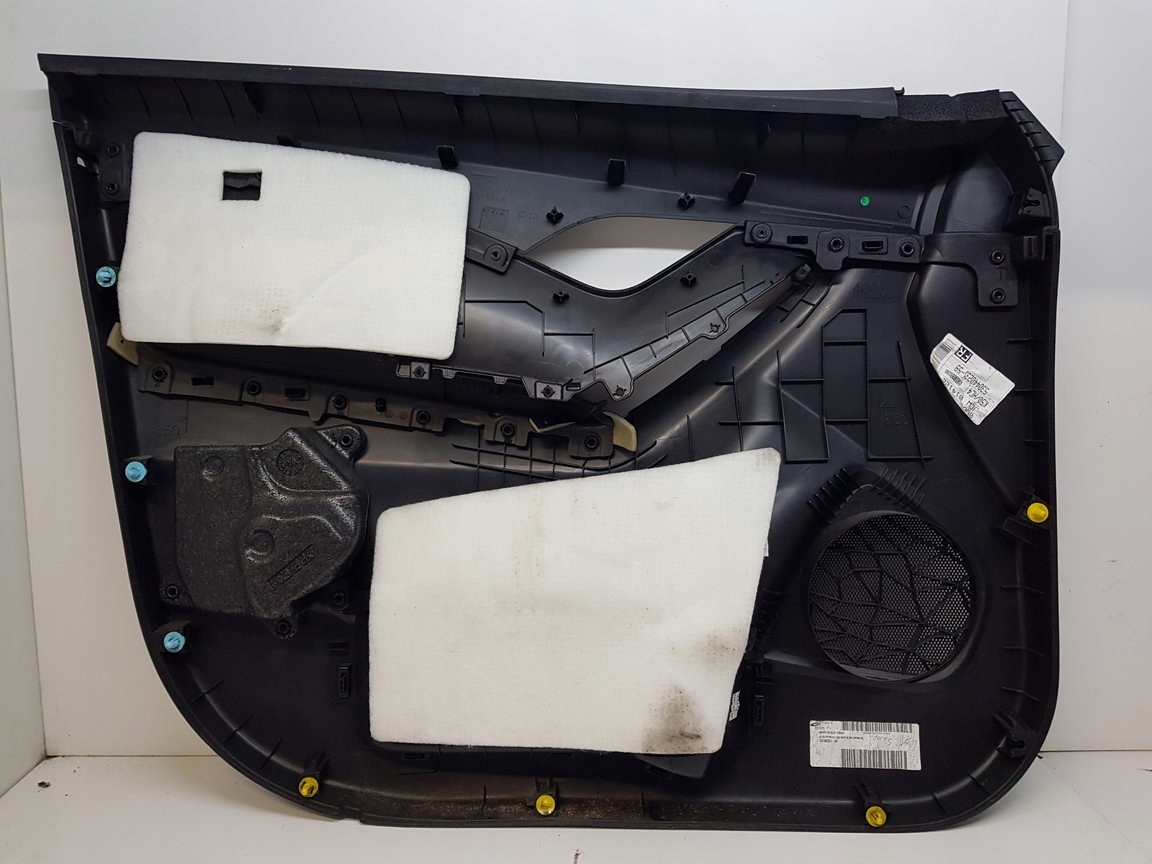 HYUNDAI IX20 upholstery side door right front 2010