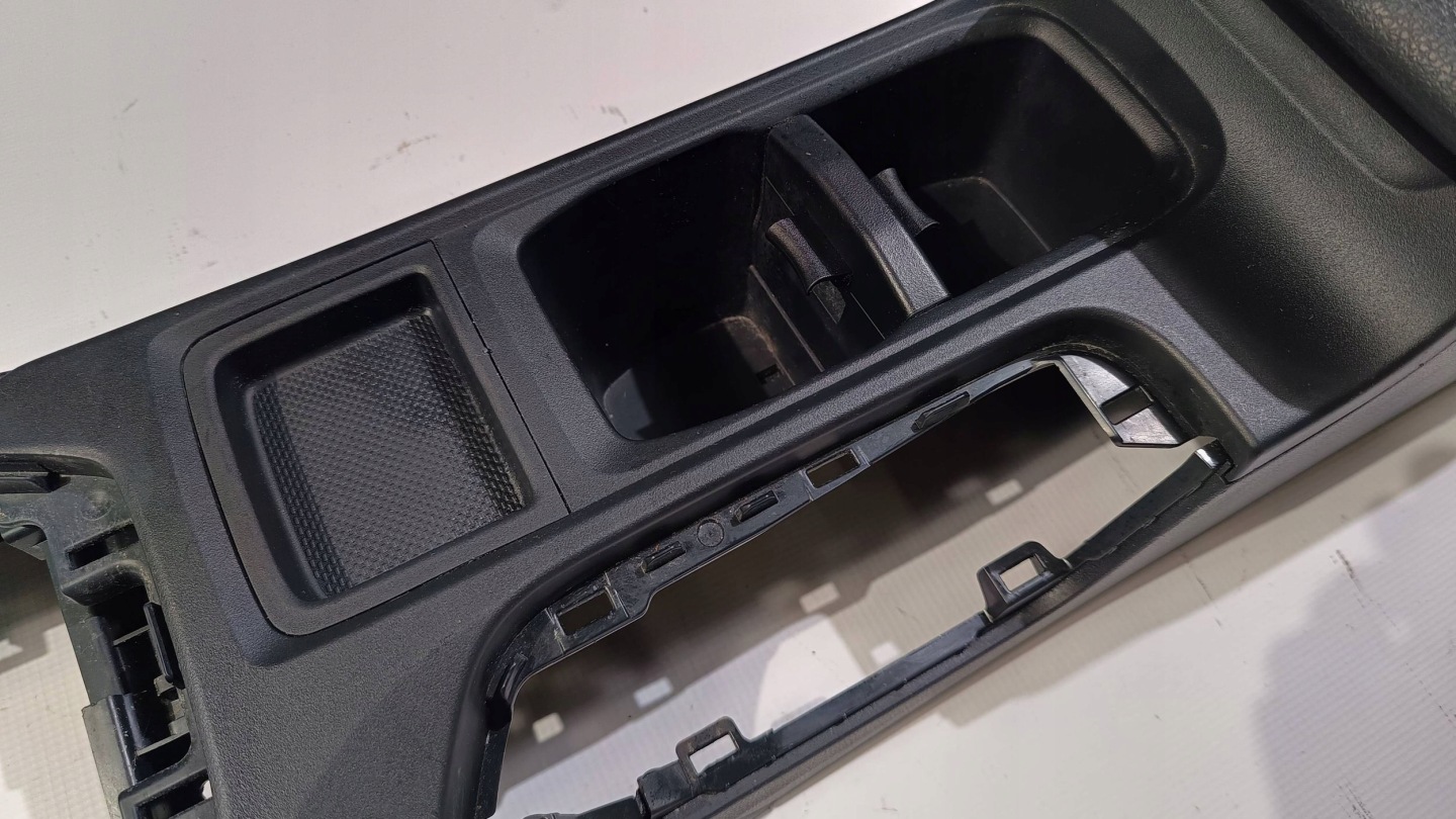 Tunel central armrest cup holder Subaru WRX VB 2022+