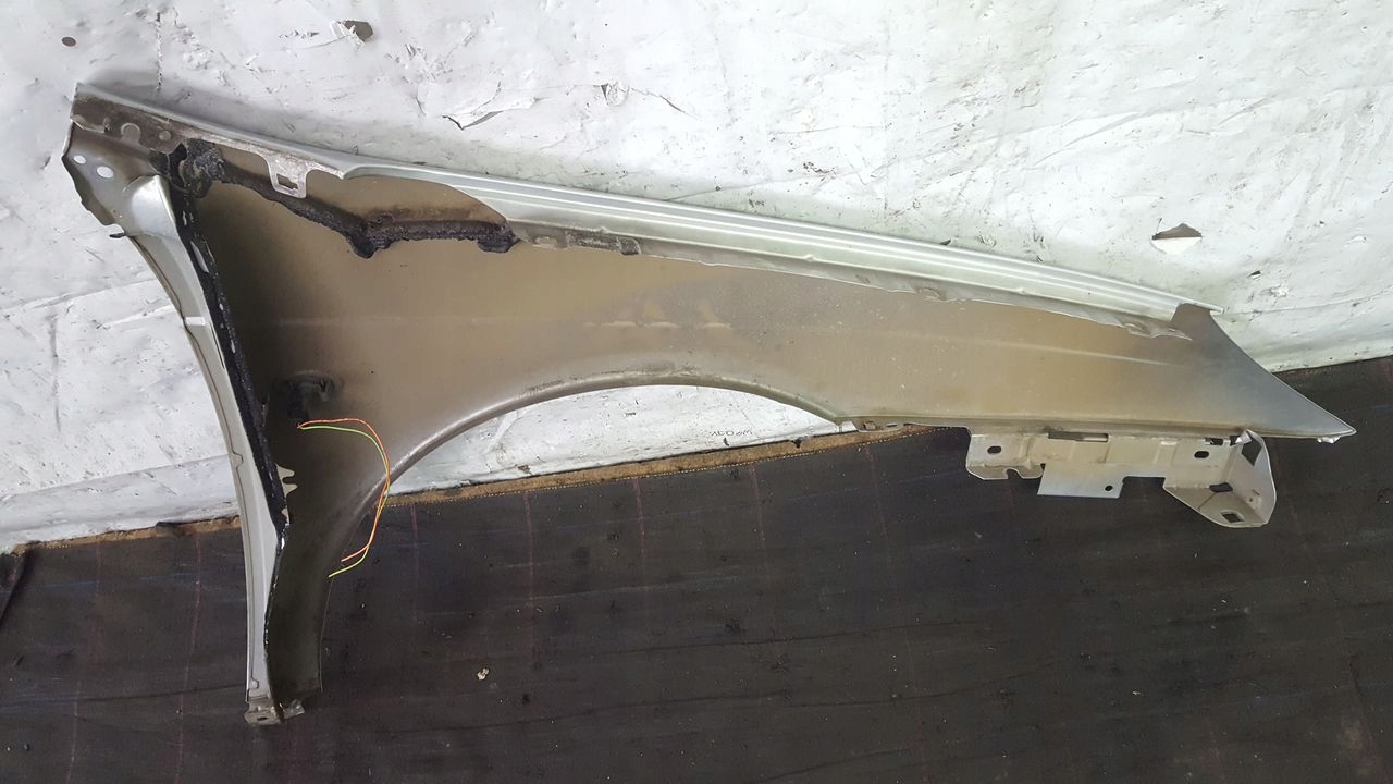 fender left front front Citroen C5 II LIFT