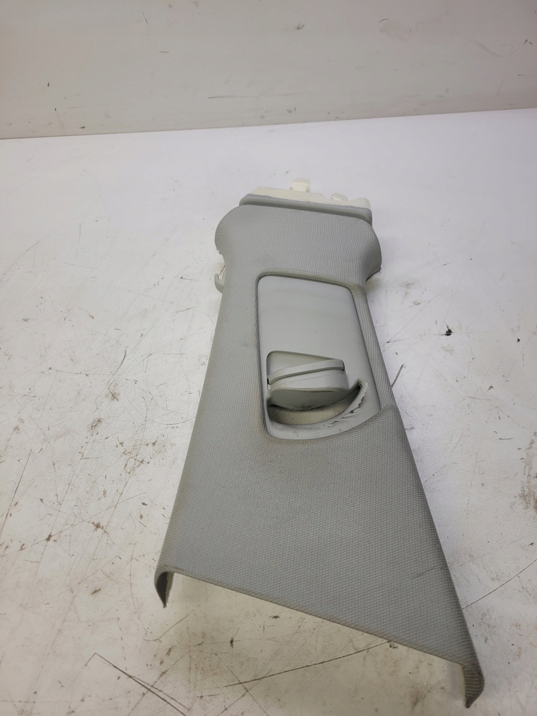 cover SLUPKA B left AUDI A4 B8 8K0867281C TB9