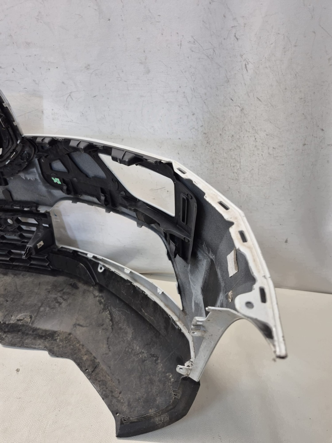 SKODA KAROQ 57A 17- bumper front front PDC 57A807221