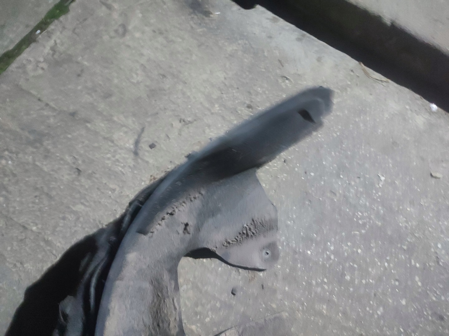 mudguard right rear part right rear. volvo s60