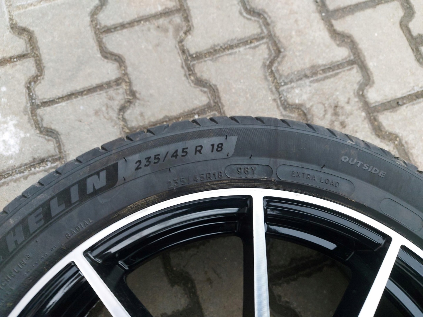 TESLA MODEL 3 discs aluminium wheels 235/45/18