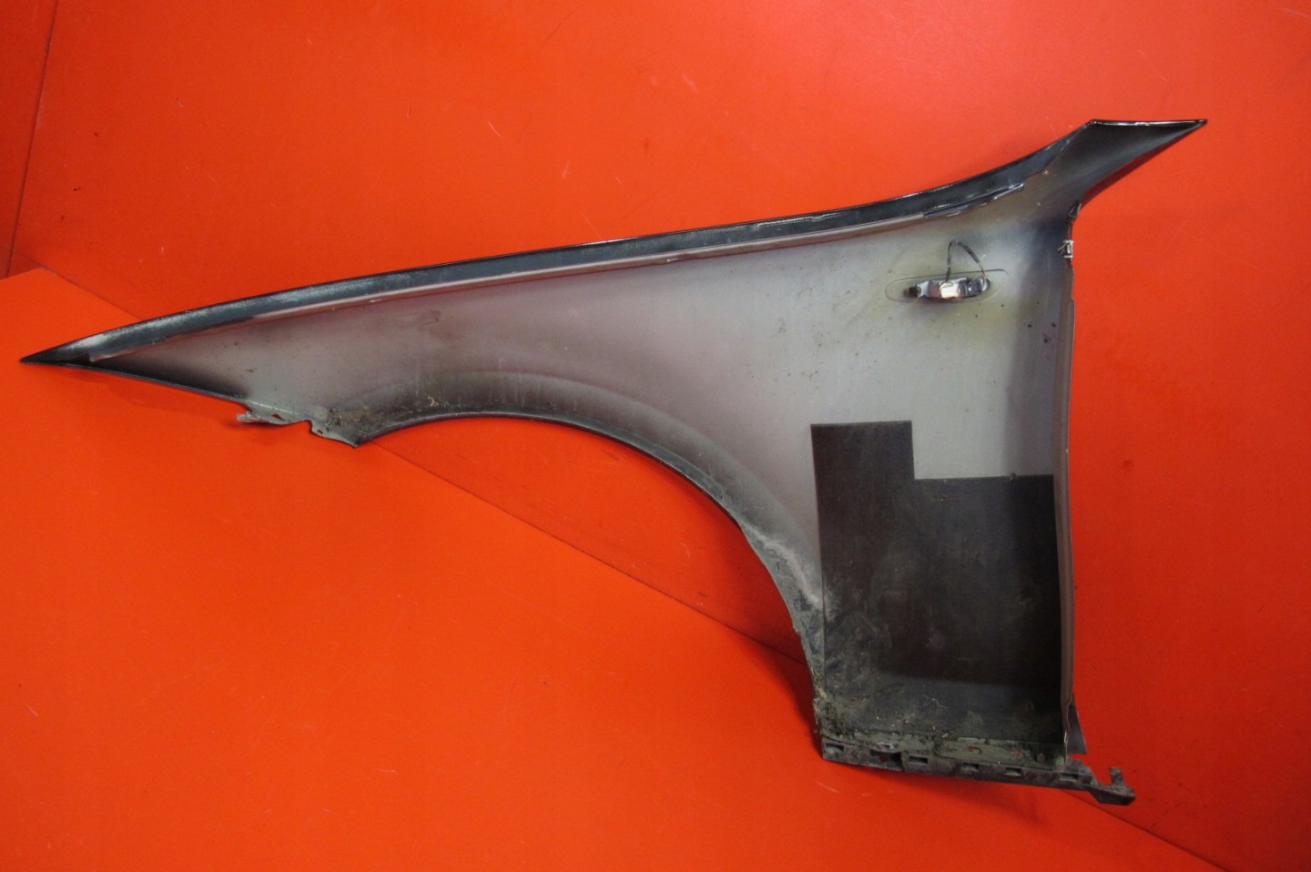 BMW 1 and E81 LIFT E87 fender right front front SCHWARZ II 668