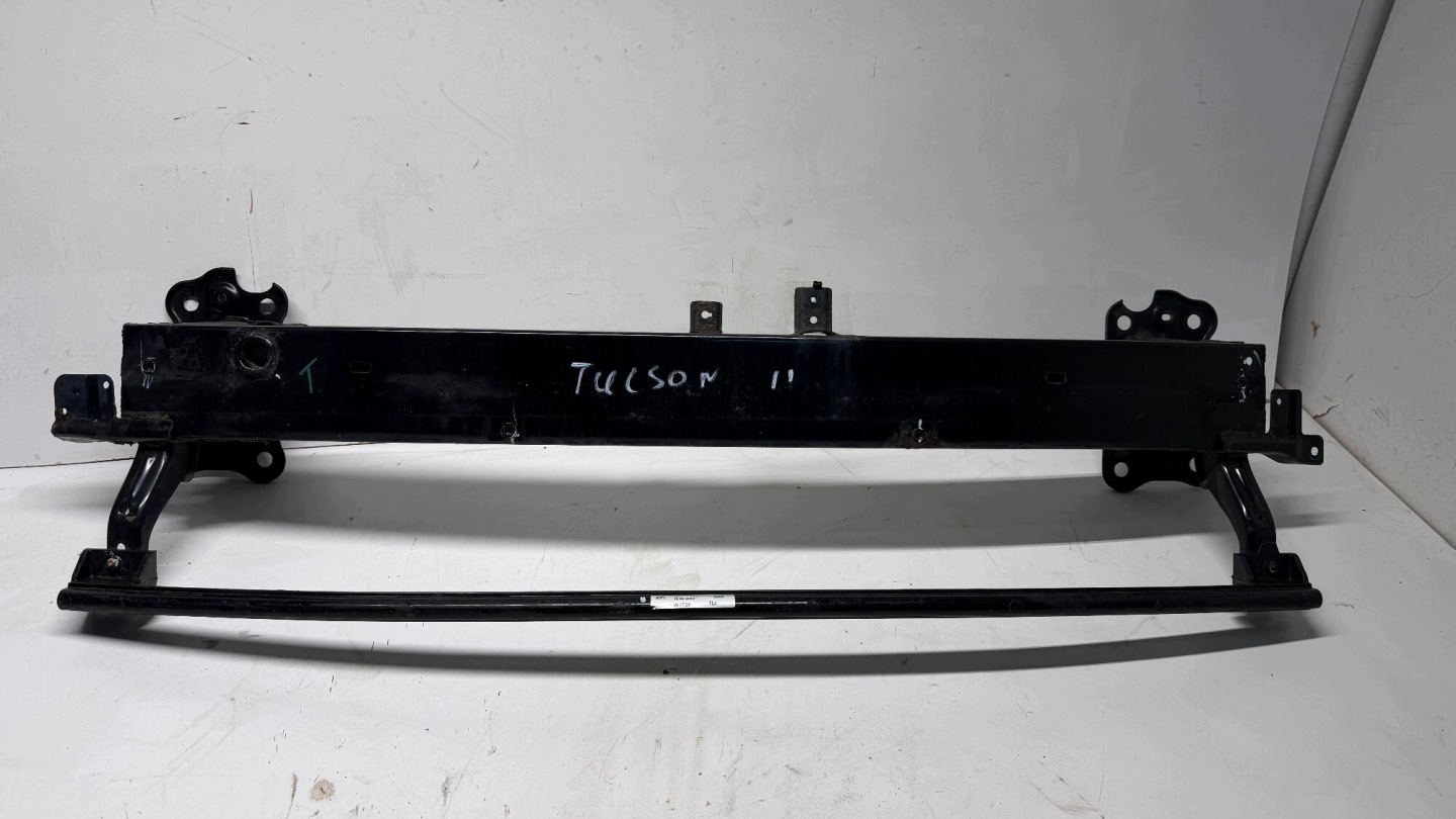 HYUNDAI TUCSON III bumper support pillar front 15-21