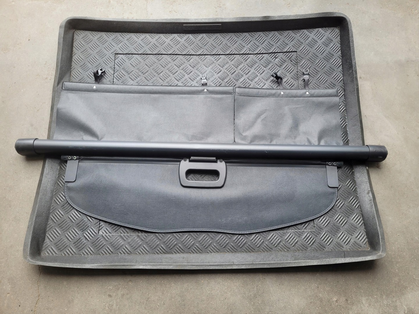 blinds boot rear part rear GRANAT / blue BLUE JEEP CHEROKEE V KL