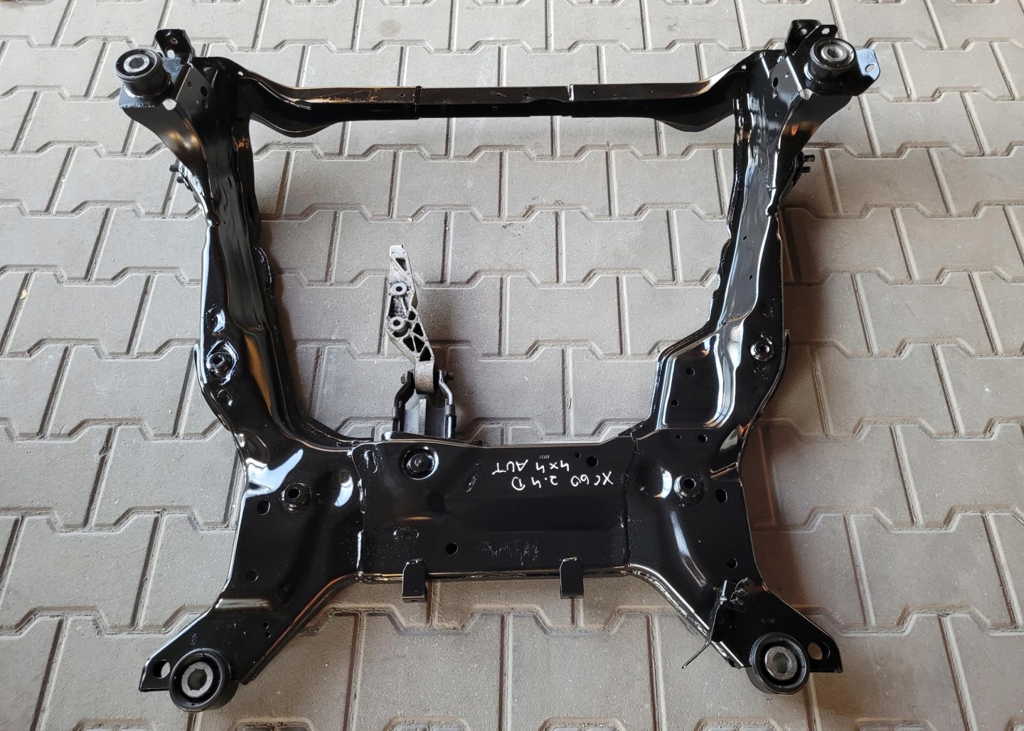 axle beam subframe suspension beam front VOLVO XC60 and 2.4 D5