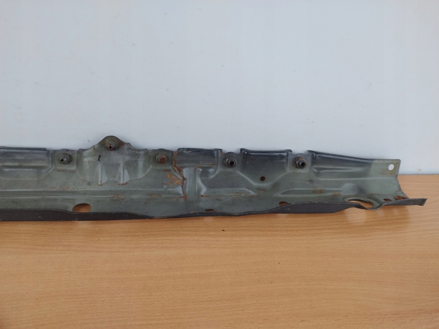 TOYOTA AVENSIS VERSO sider upper front body wall pillar K61/A97