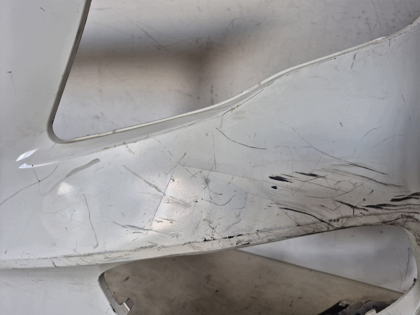 MERCEDES GLA and 1 X156 AMG LIFT 16-19 bumper front front PDC