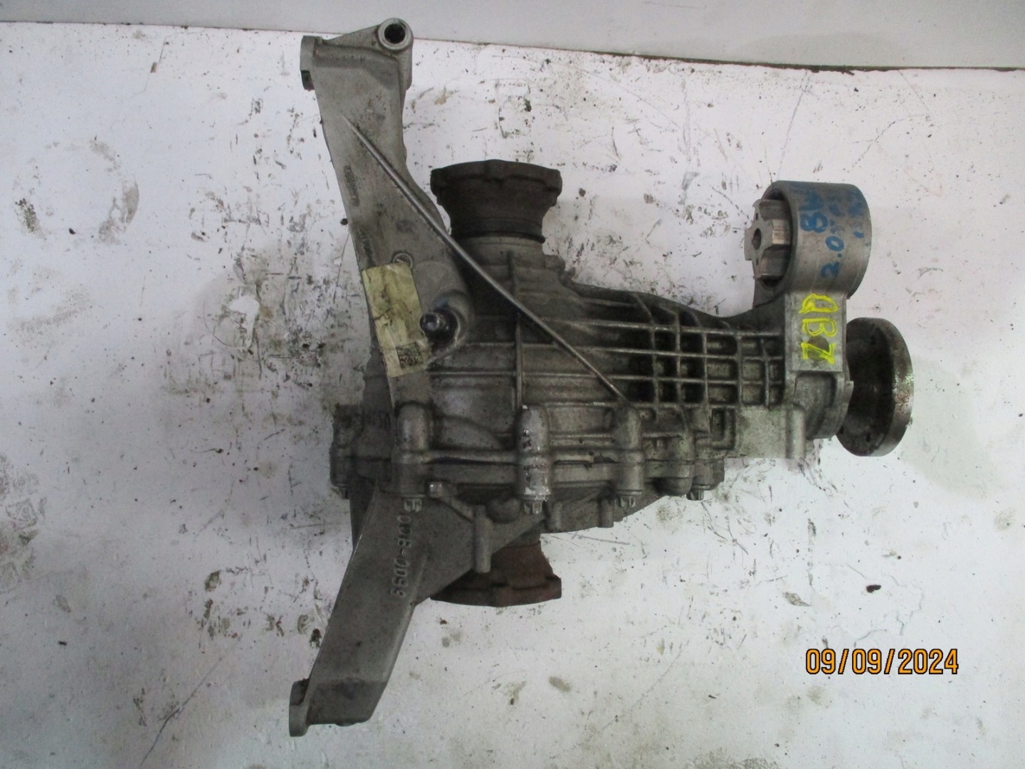 differenciál differenciál far hátsó AUDI A4 8W0 2,0TFSI QBZ