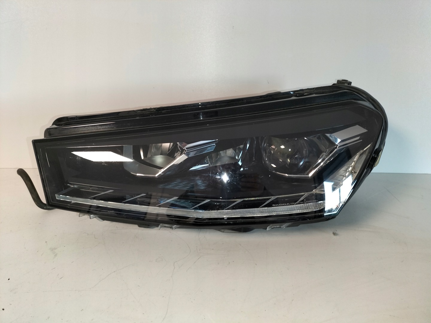 light front reflektor left SKODA FABIA 4 IV 21- FULL LED