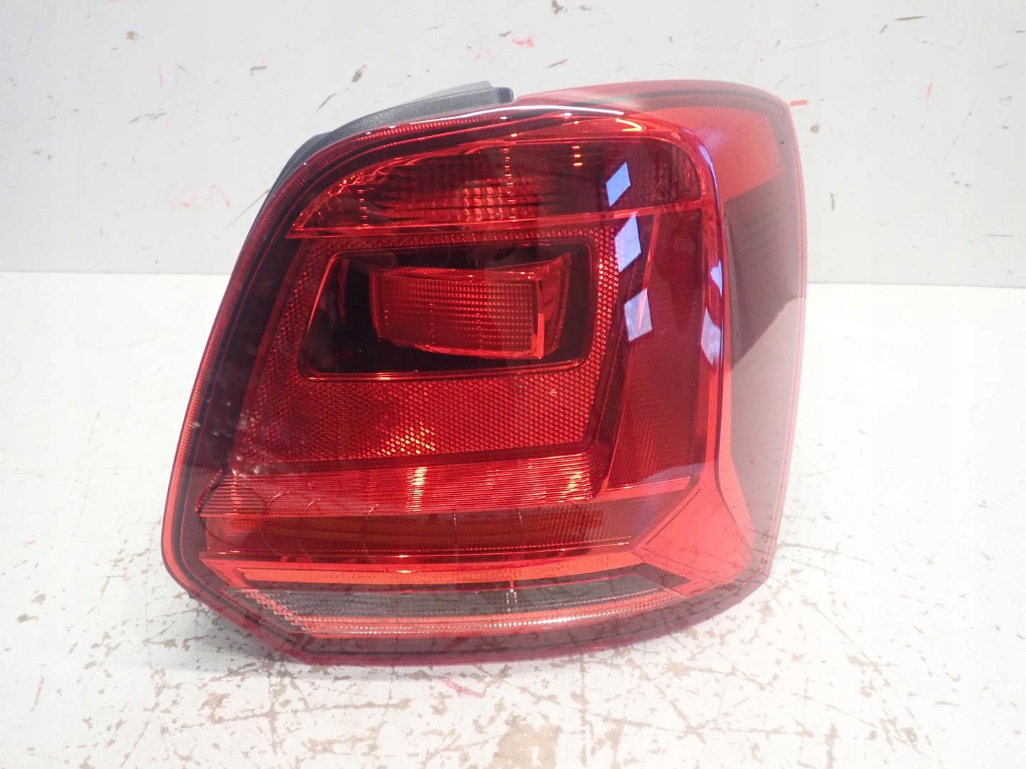 light rear part rear right VW POLO V LIFT 2014- 6C