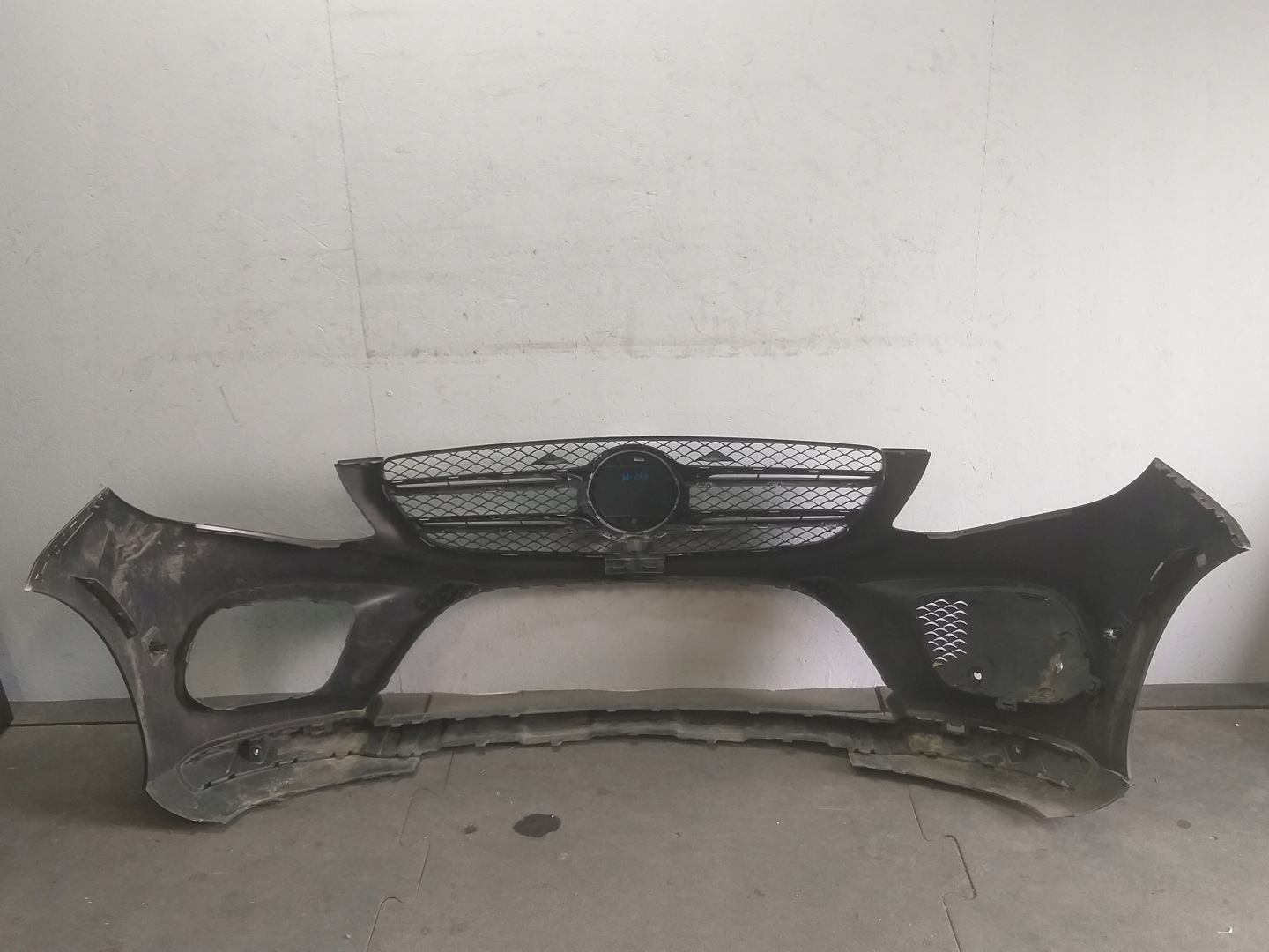 BUMPER FRONT MERCEDES GLE W166 AMG
