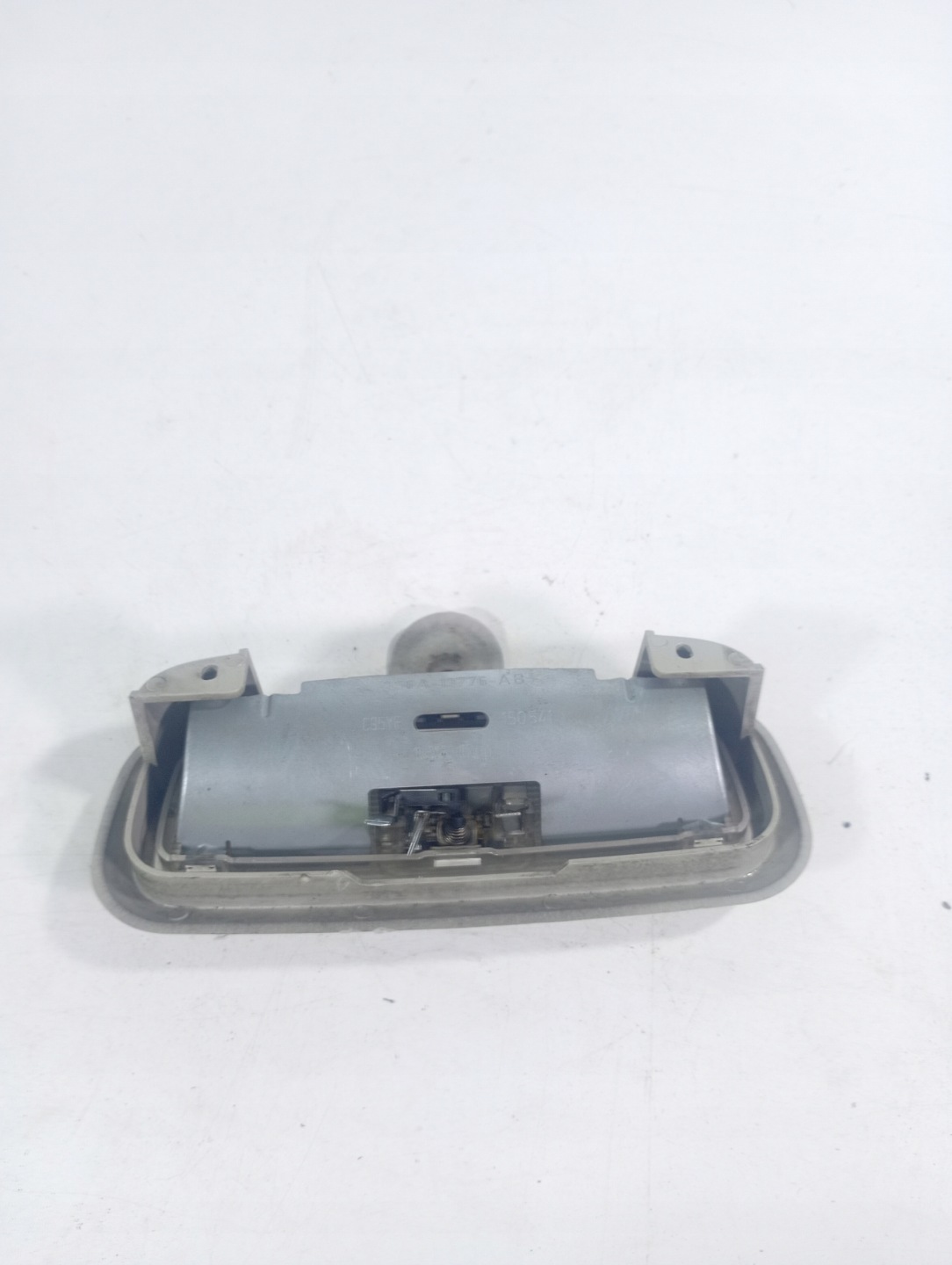 MAZDA 2 II 03-06 OSWIETLENIE cabs light inner OE 98AB13733