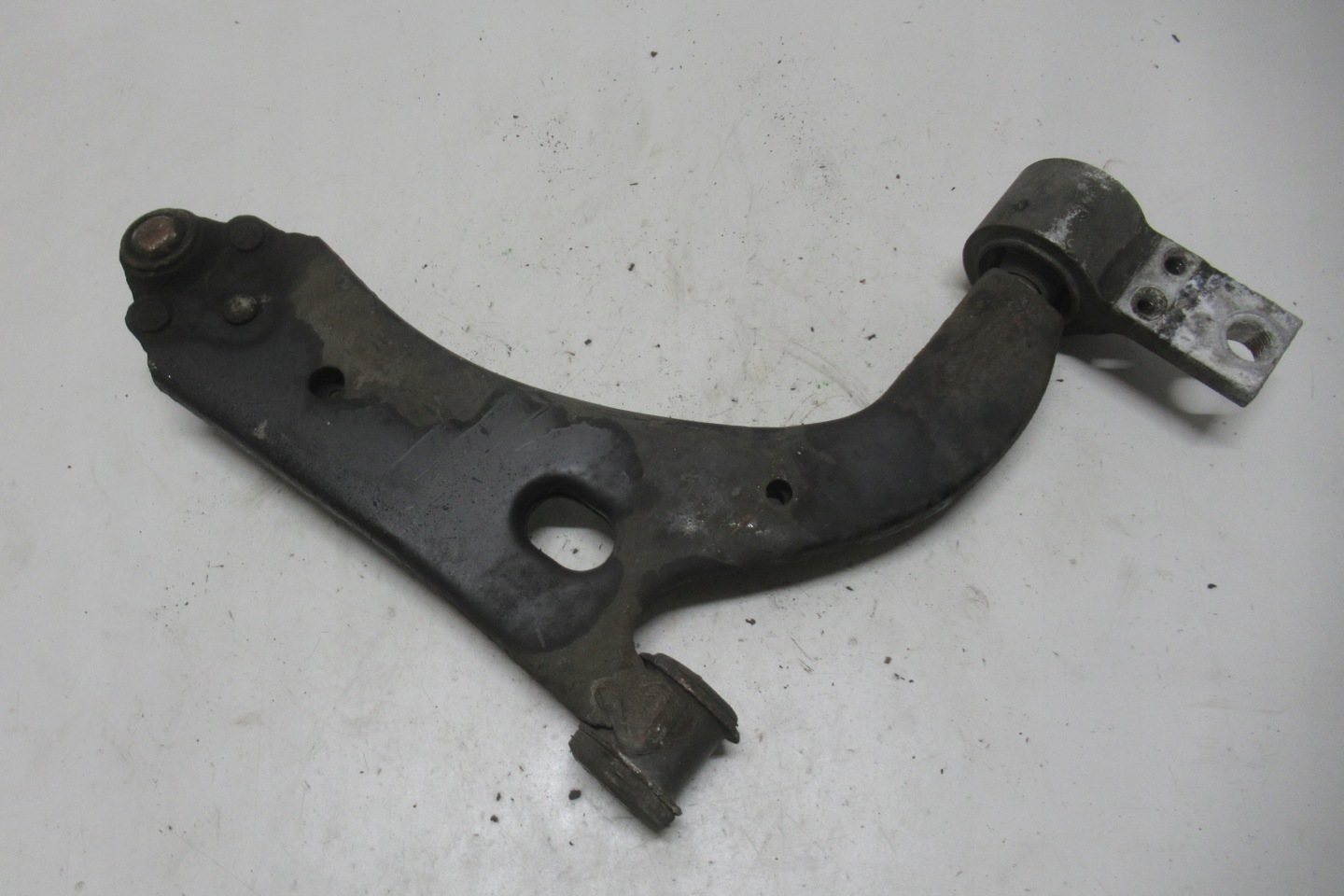 FORD FUSION 1.6 TDCI 09R Querlenker links