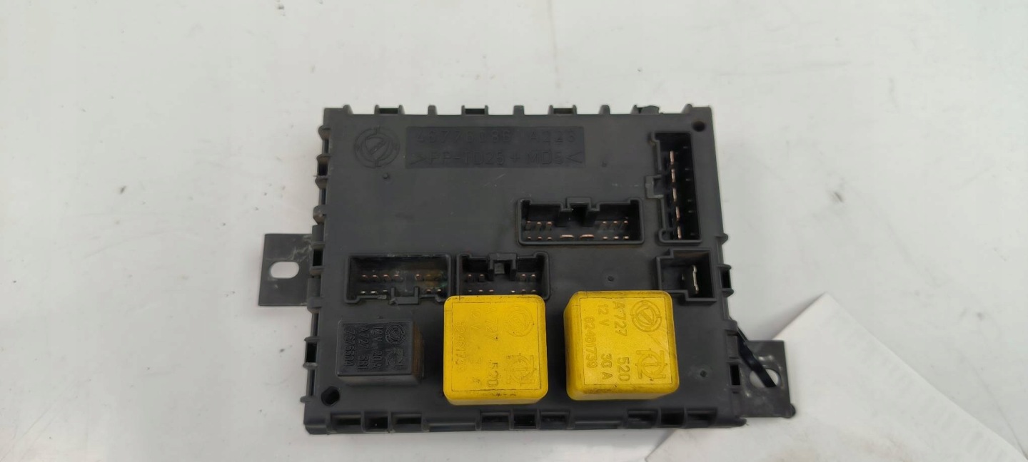 Module fusibles 46776086 LANCIA LYBRA