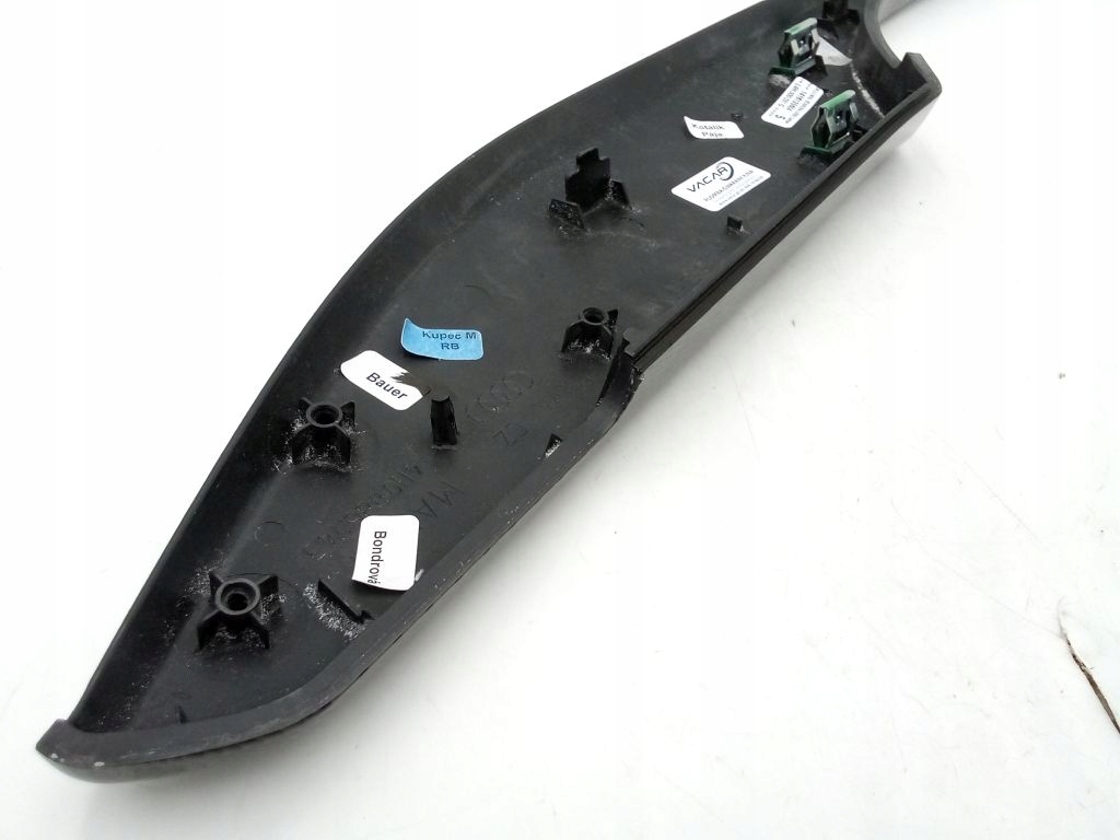 Audi A8 D4 moulding dekoracyjna left dekor podlokietnika left Carbon