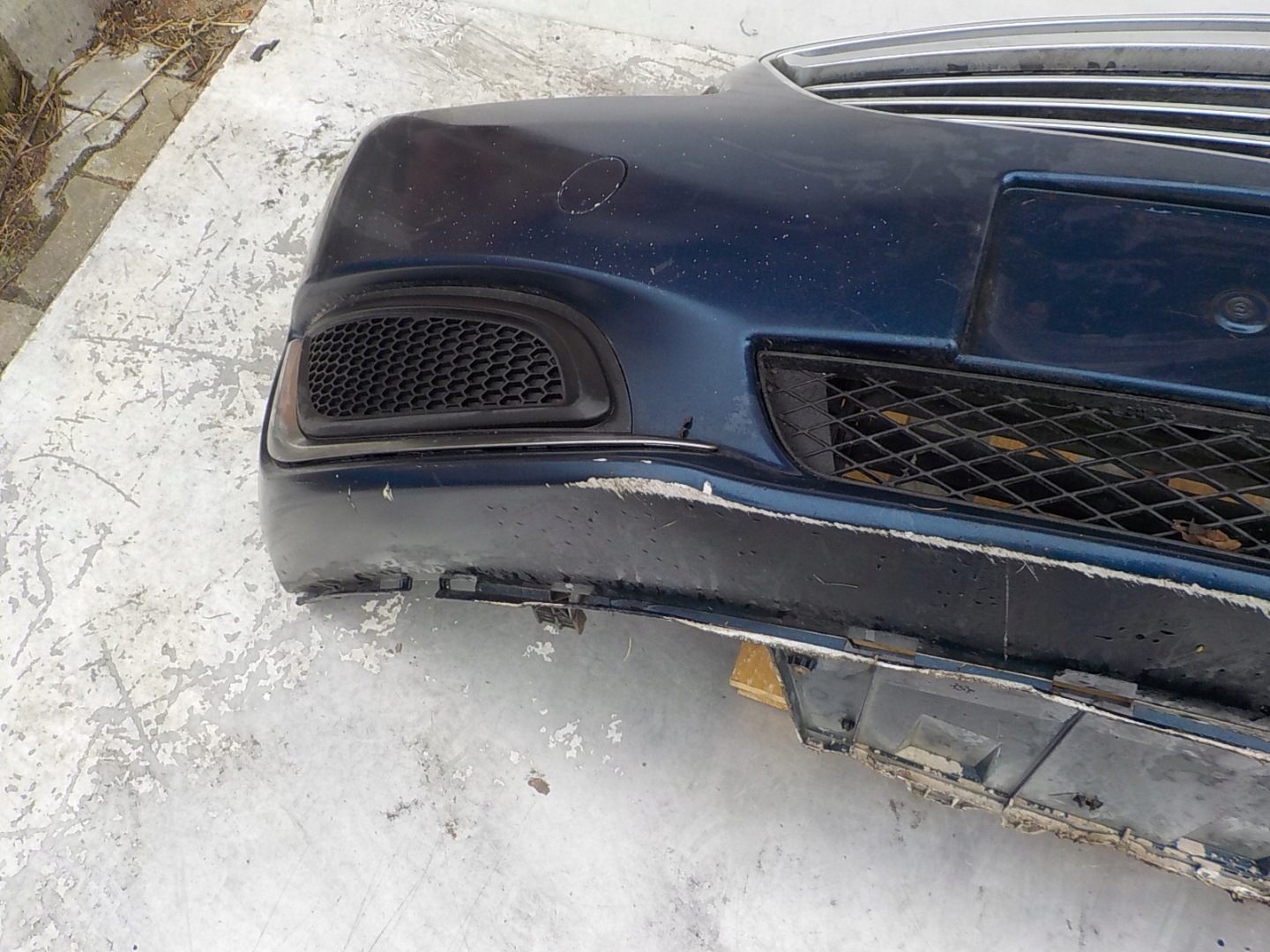 230 OPEL INSIGNIA A LIFT below PDC bumper front front