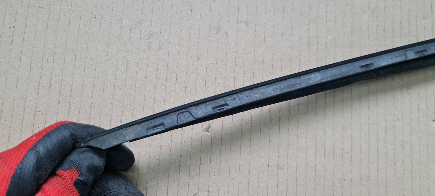 A5 8T LIFT S5 moulding cap windows CZOLOWEJ right front 8T0854328A