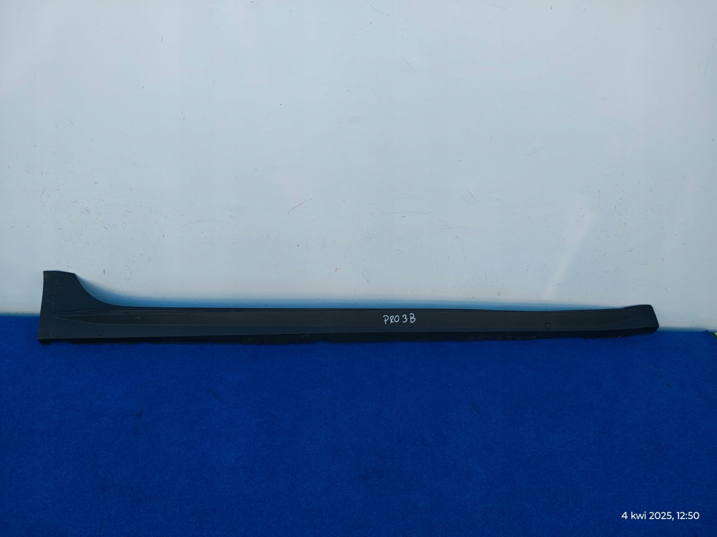 AUDI A4 B9 8W ALLROAD right moulding threshold threshold cap 8W9853856E PRO3B
