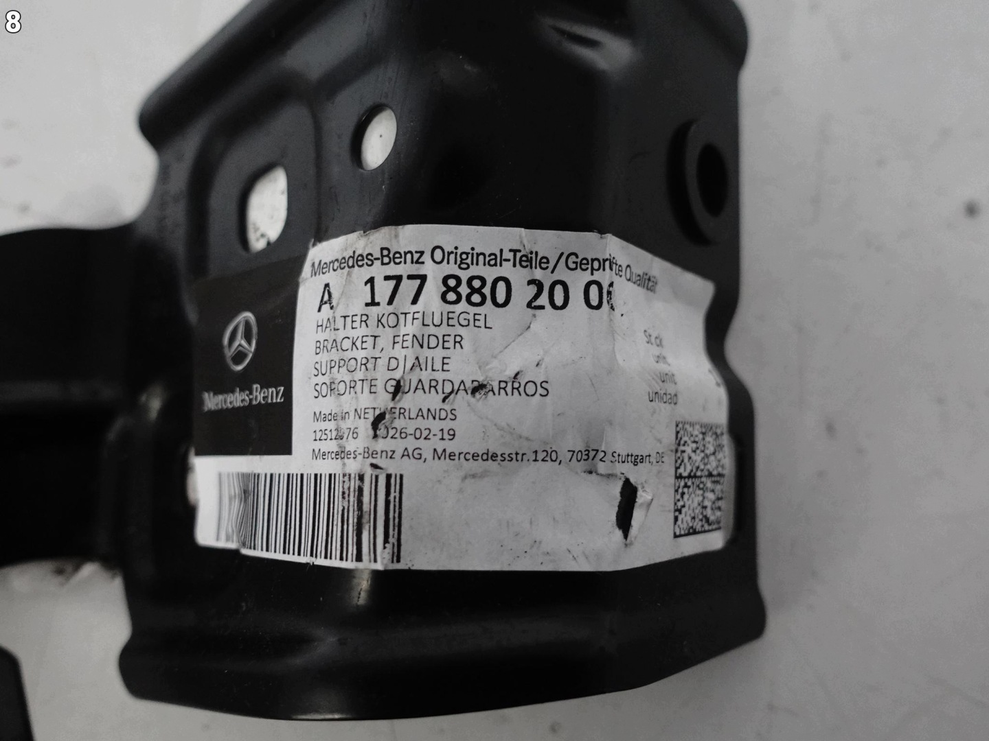 MERCEDES A-class W177 V177 18- console holder fender front right original