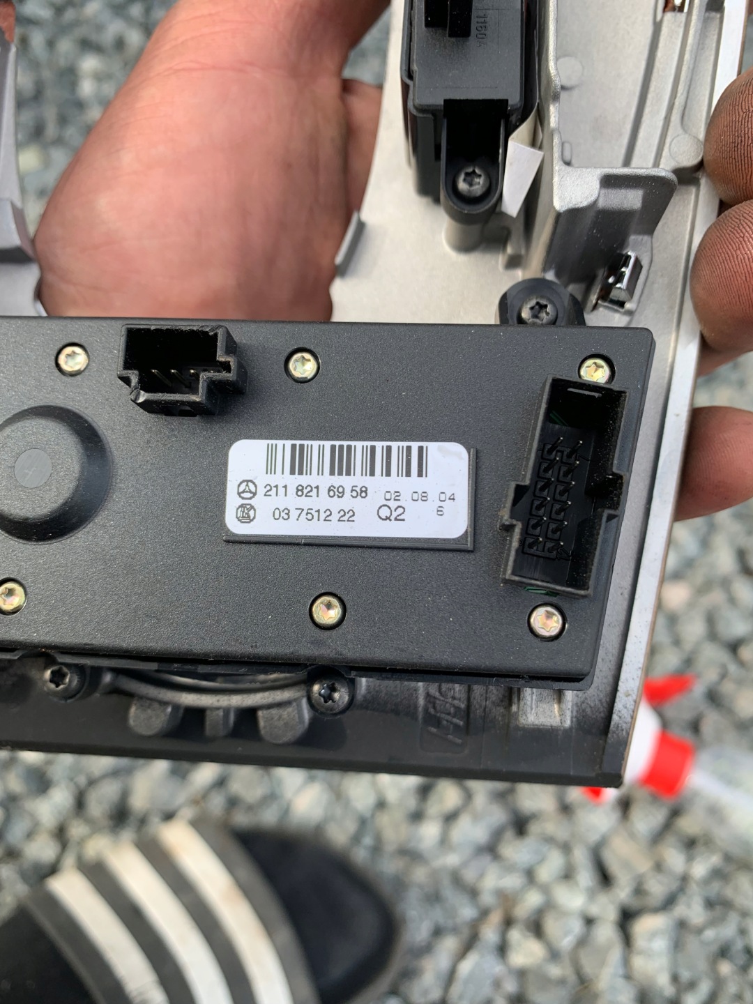 frame changes of the gear MERCEDES E W211 A2116802436
